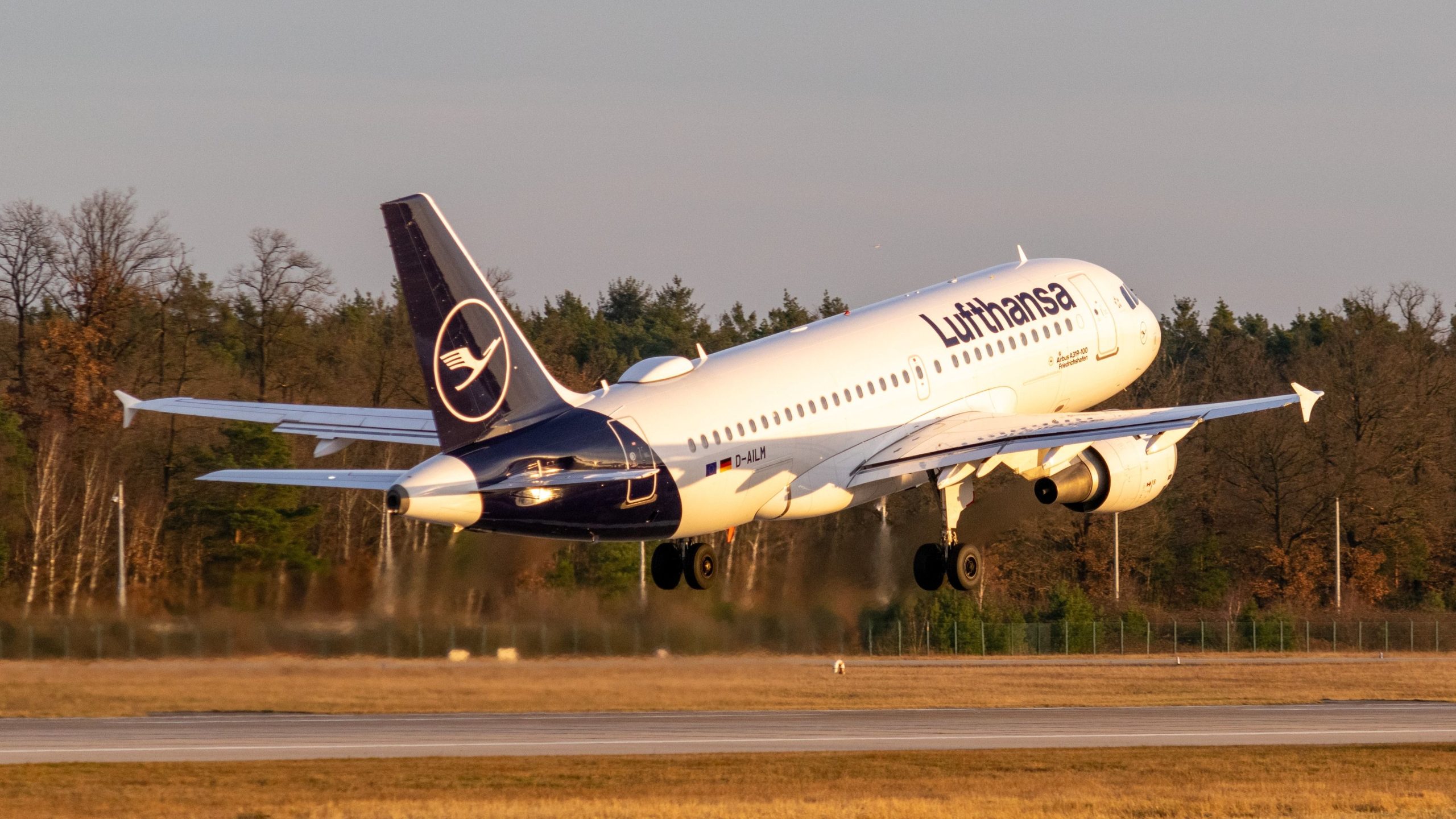Austria, Lufthansa y Swiss equiparán todos los Airbus A220 y A320 con WiFi en vuelo
