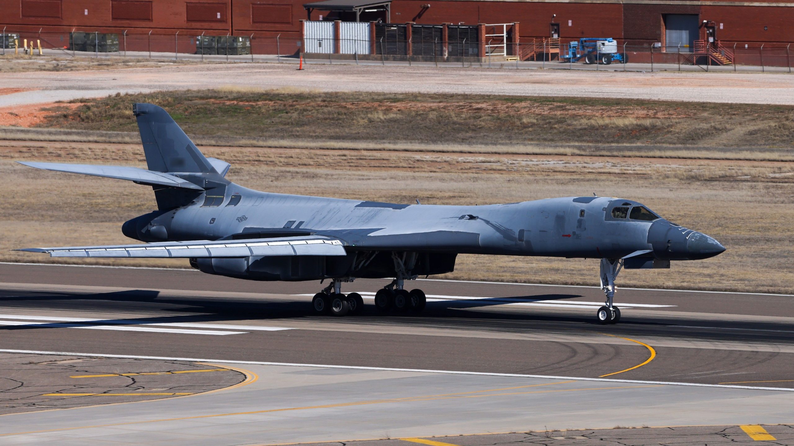 USAF saca a B-1B Lancer 'Lancelot' fuera de la jubilación para mantener el tamaño de la flota