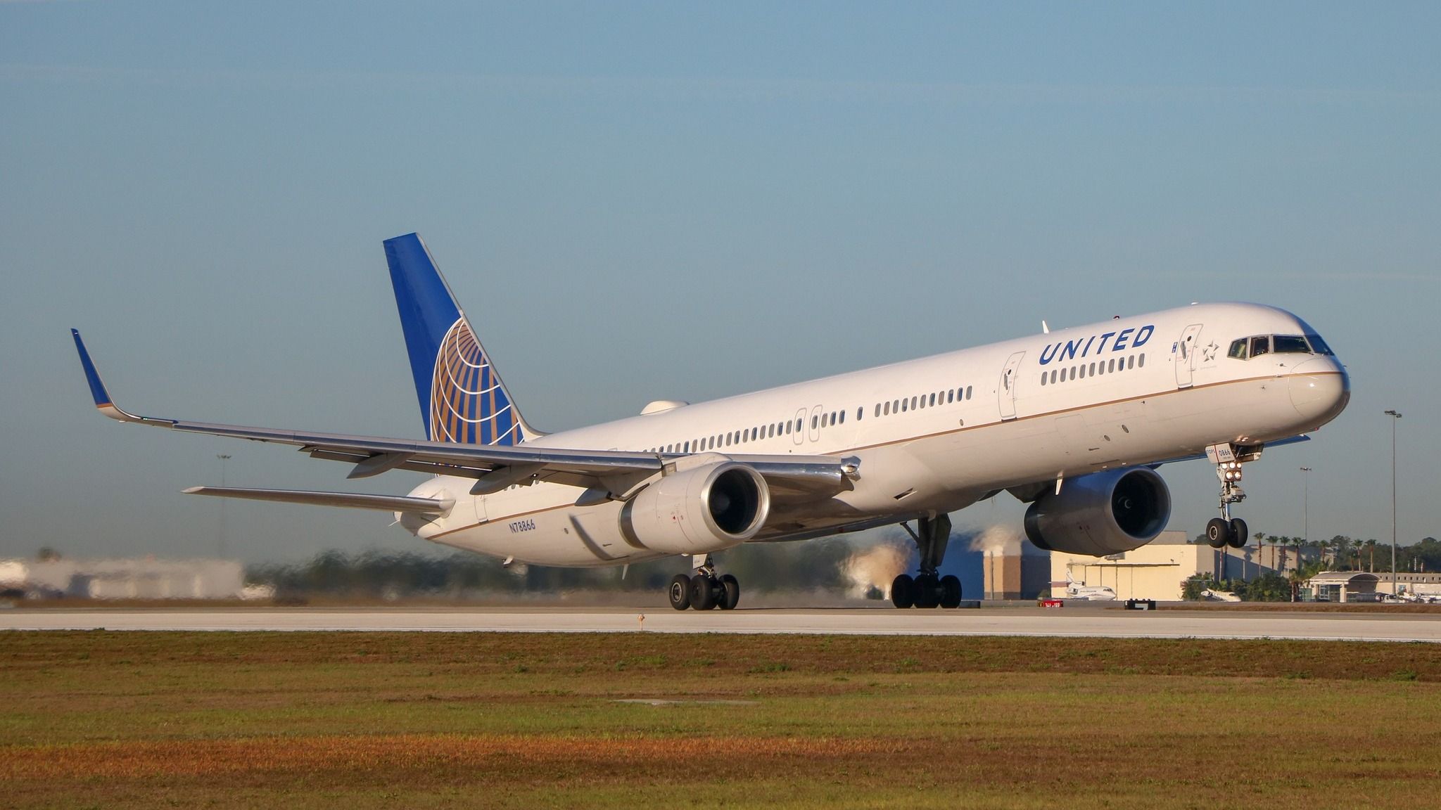 United Airlines augmentera la capacité estivale avec le Boeing 757-300 entre San Francisco et Orlando