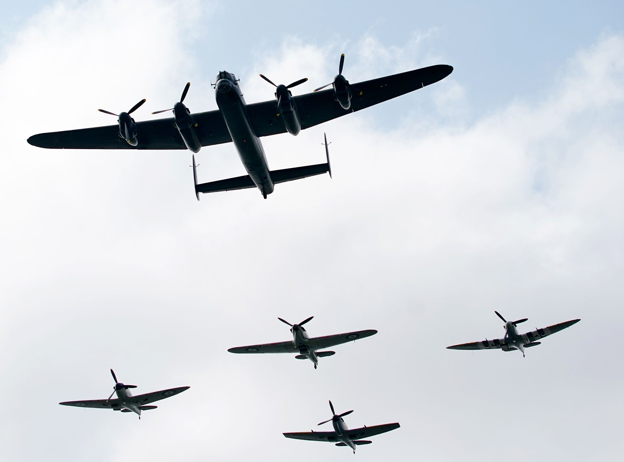 Futuro incerto per i voli commemorativi della battaglia della RAF a seguito di Spitfire Crash
