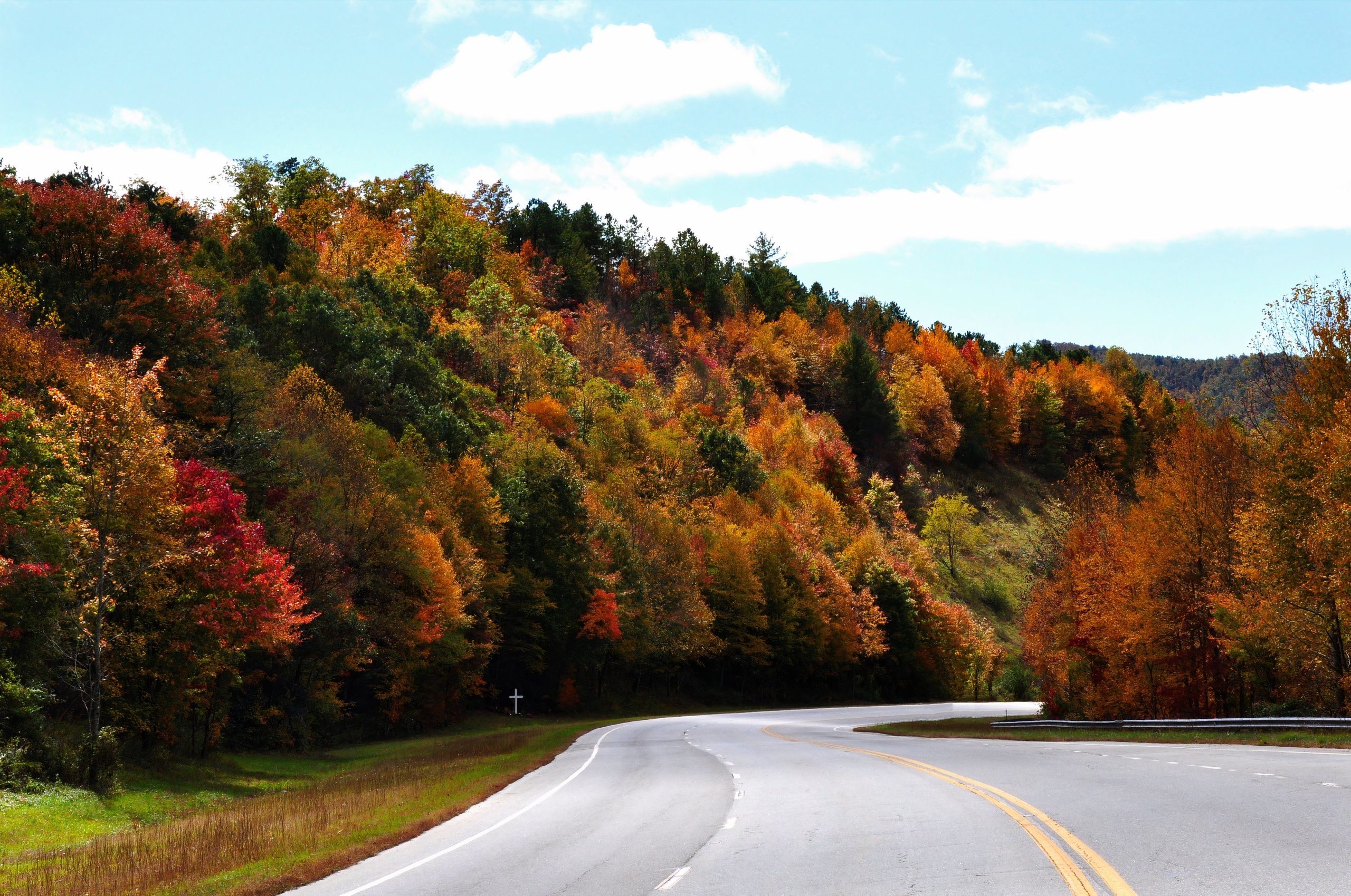 7 cidades verdadeiramente subestimadas na Carolina do Norte para folhagem de outono