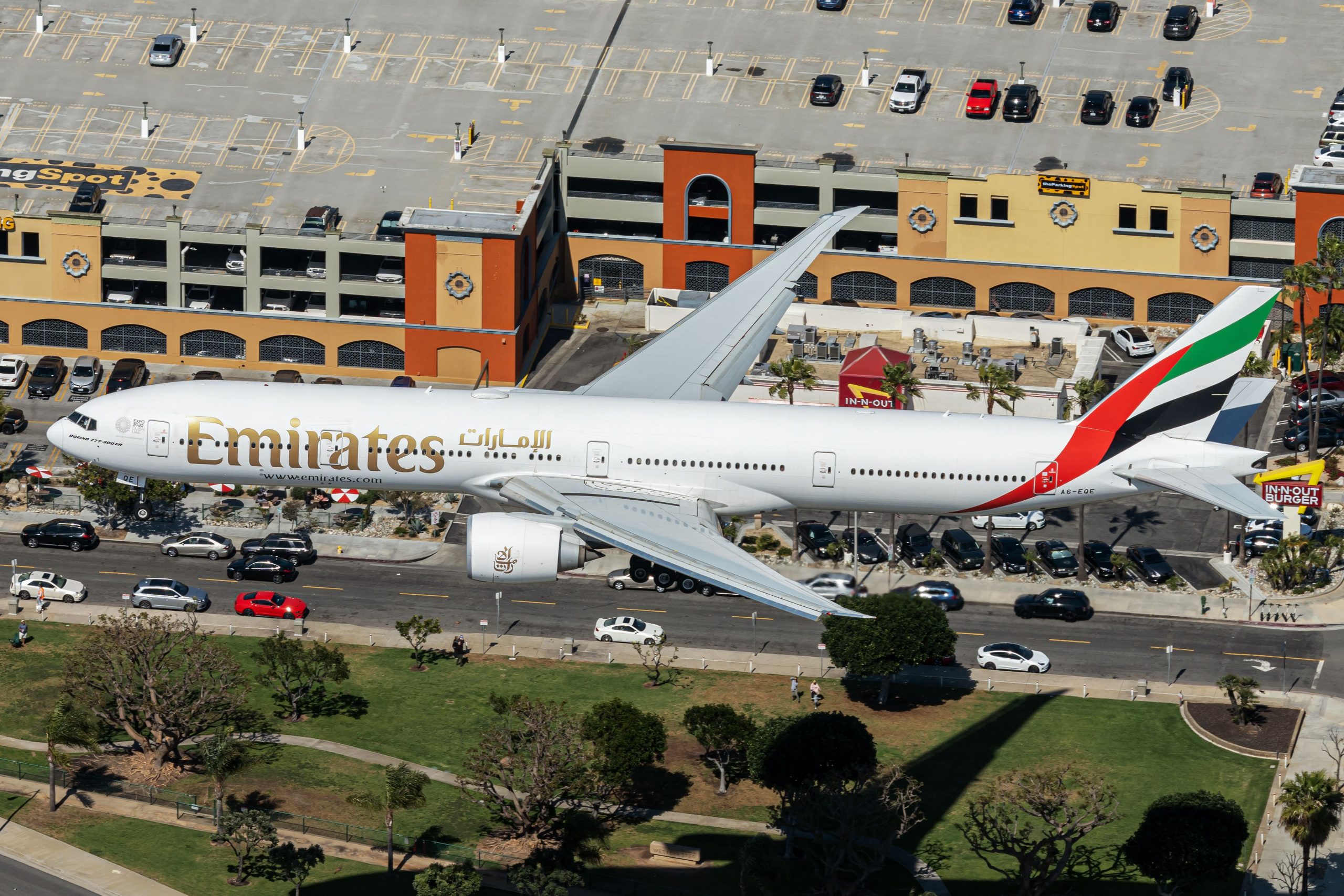 Emirates agrega 43 Airbus A380S y 28 Boeing 777S a +$ 2 mil millones de programas de cabina