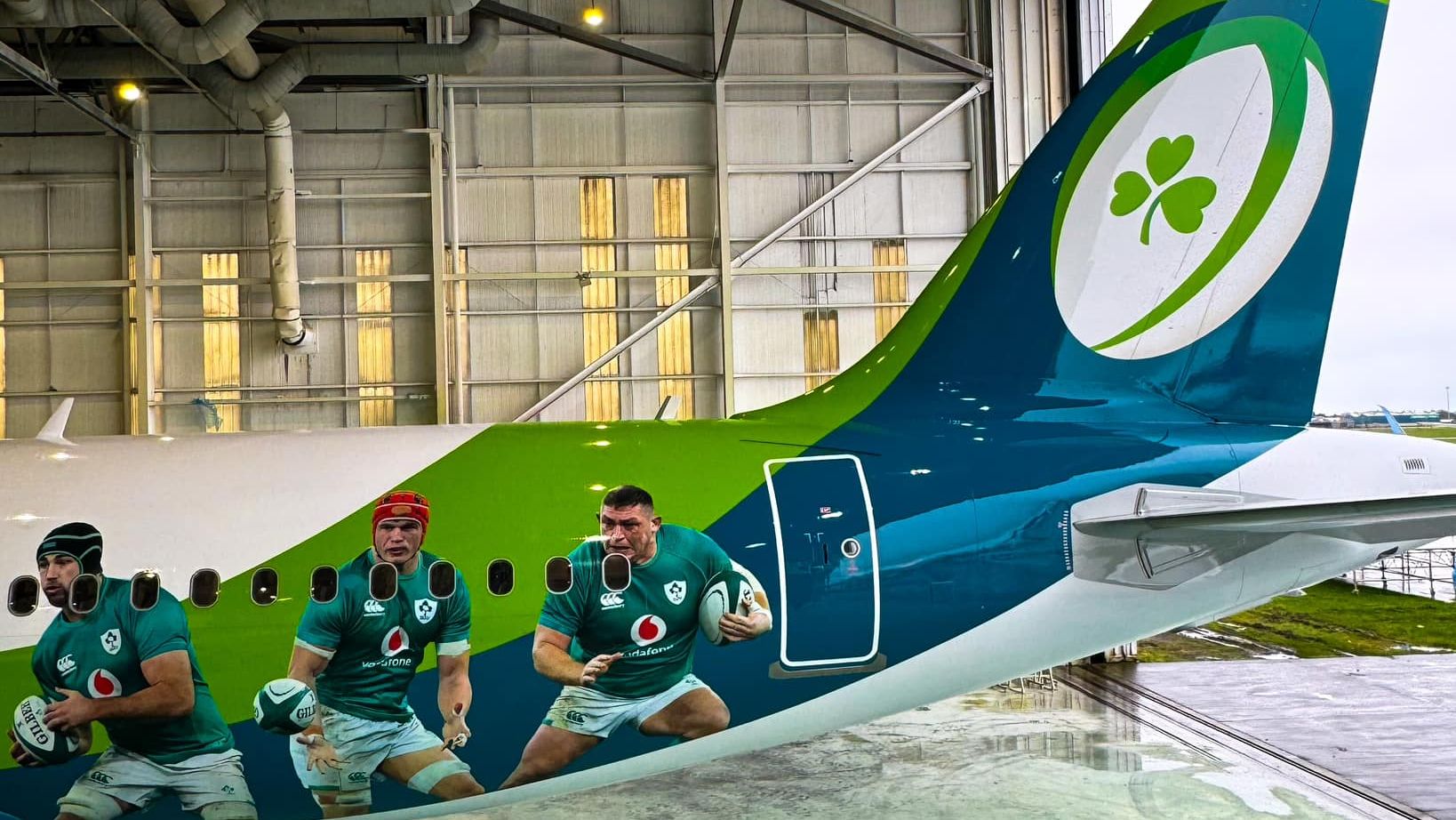 Aer Lingus repita a Airbus A320 com uma nova decoração irlandesa de rugby