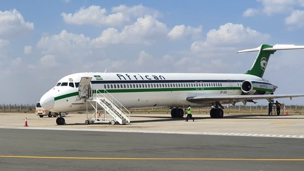 Africano McDonnell Douglas MD-80 sufre daños graves durante el aterrizaje