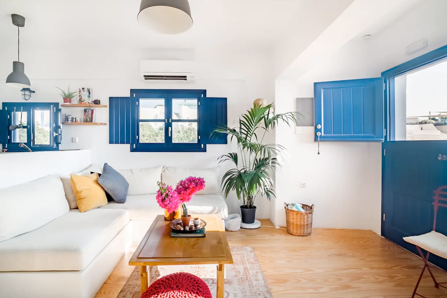 15 migliori airbnbs a Santorini, Grecia