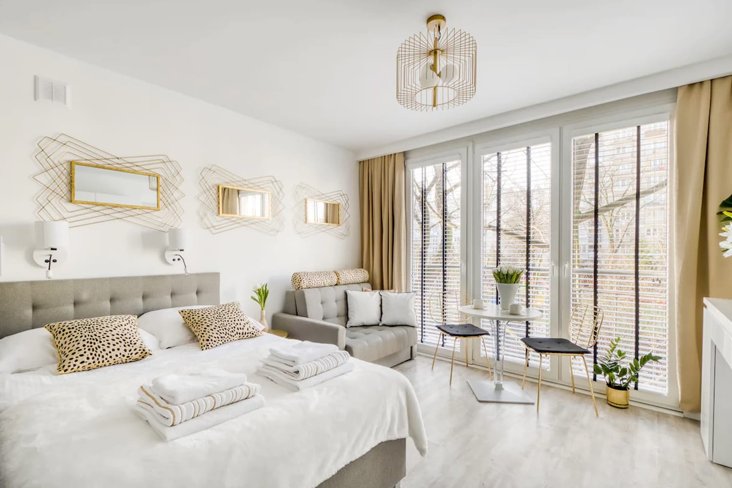 15 meilleurs Airbnbs à Varsovie, Pologne