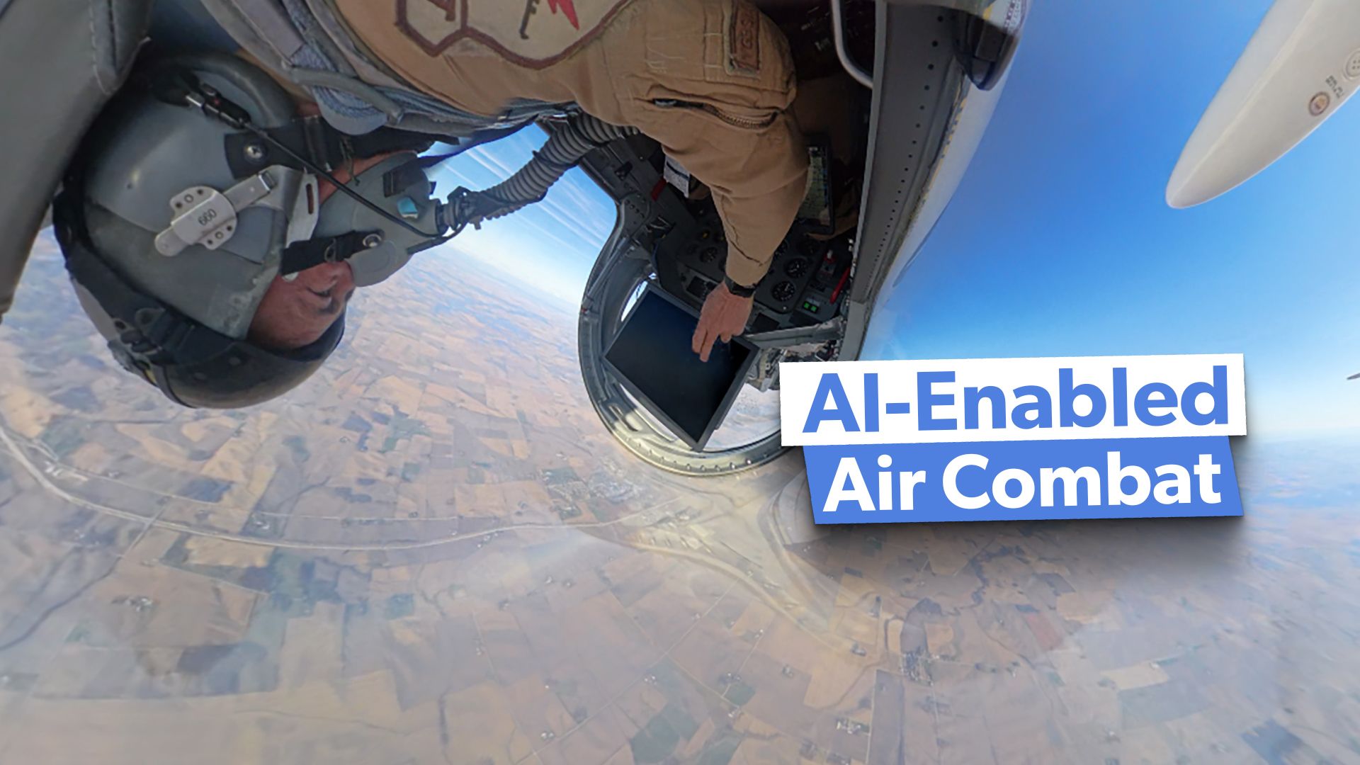 Pourquoi les œuvres de la moufette de Lockheed Martin ont jumelé un albatros L-39 à équipage avec 2 jets de Delfin L-29 propulsés par Ai