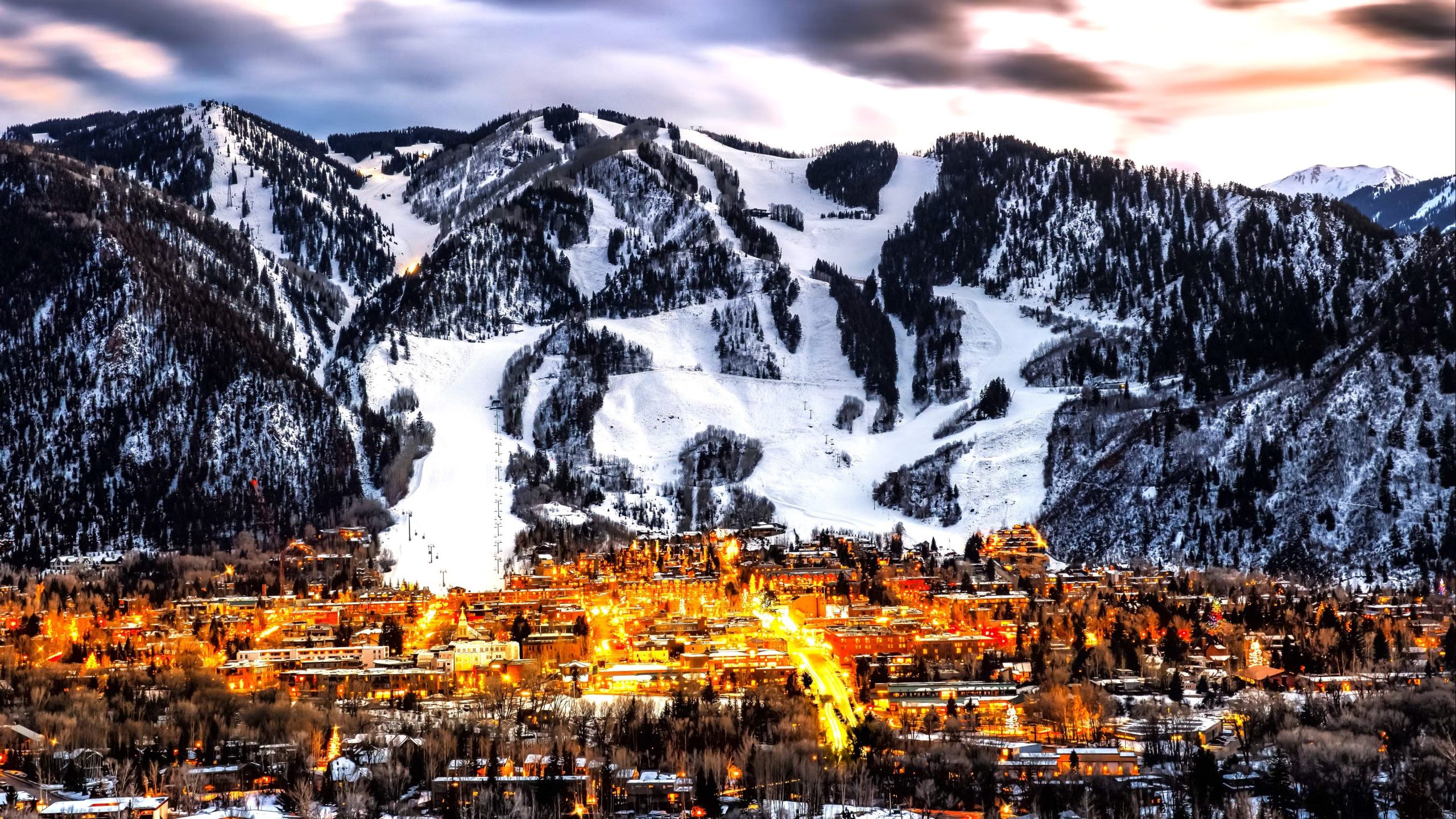 8 mejores pueblos pequeños para Navidad en Colorado