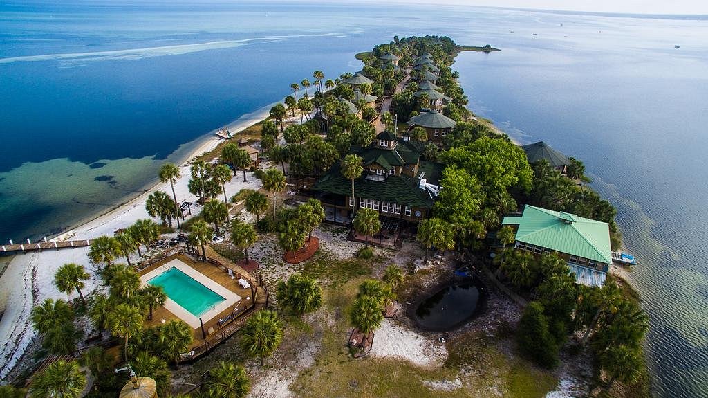 Black's Island: à l'intérieur de l'immobilier Pirate King en Floride
