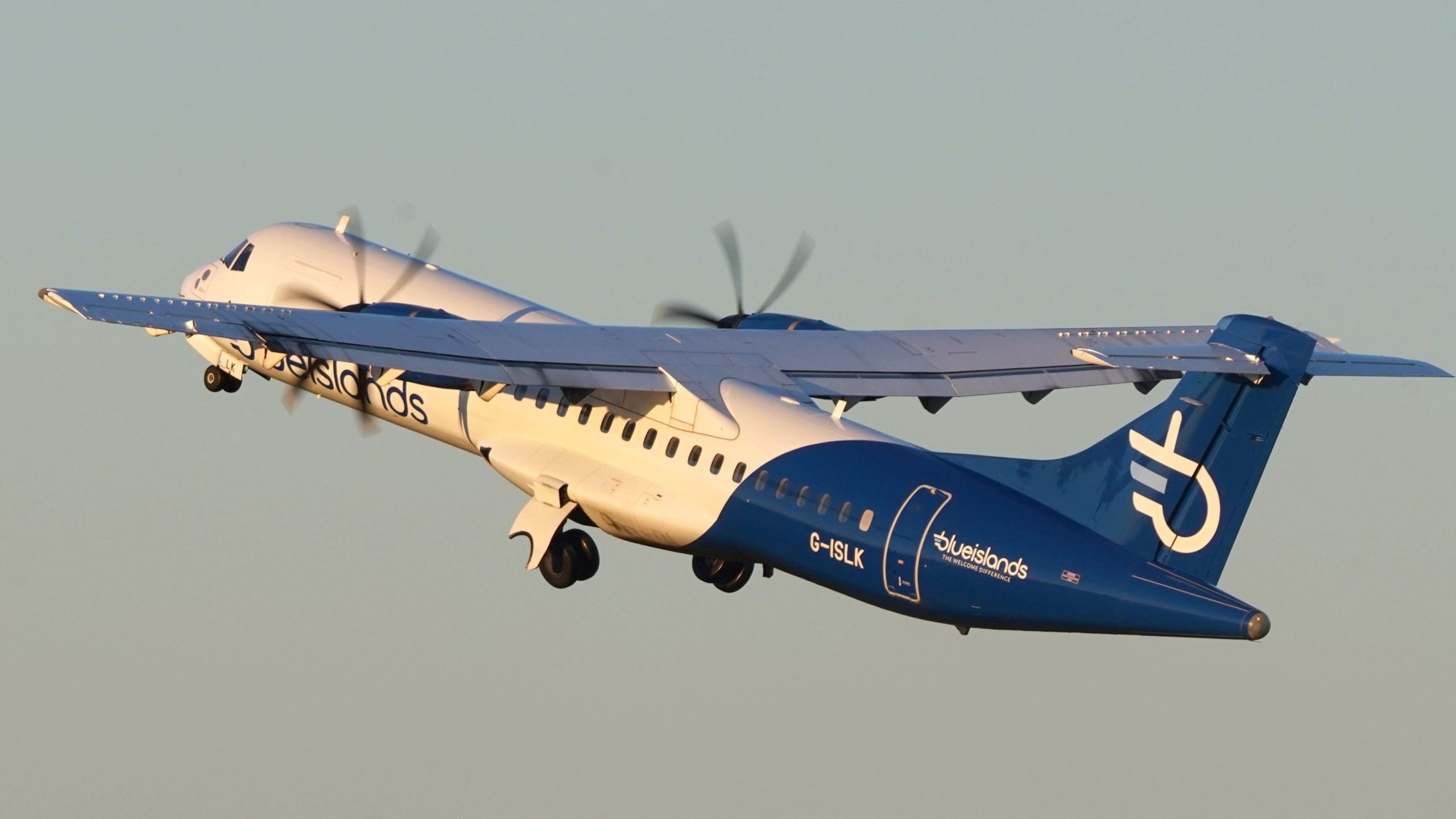 Pourquoi les nouveaux vols ATR 72 de Blue Islands vers Prague sont si chers