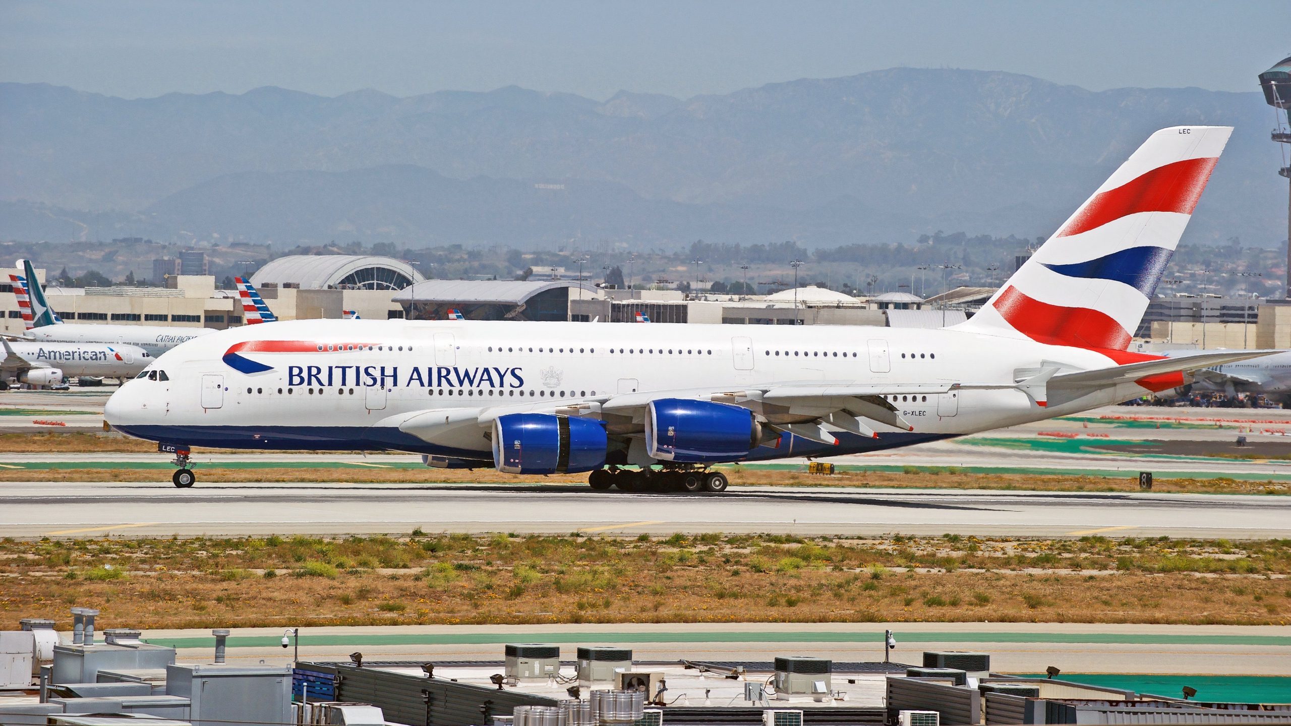 British Airways Airbus A380 arrive à Boston Gate 1 heure de retard après avoir tourné sur la mauvaise voie de taxi