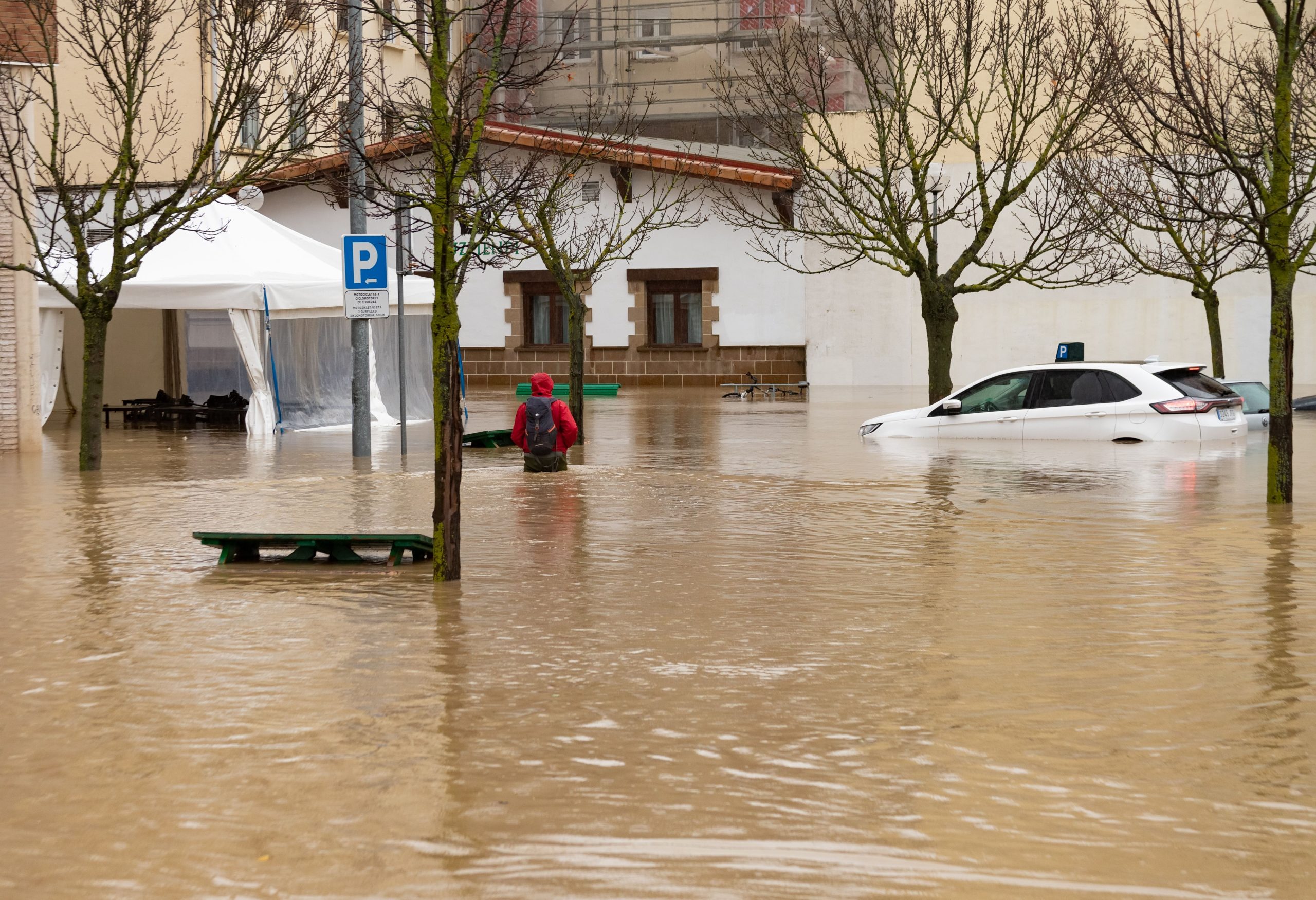 State of Emeregncy déclaré pour l'île Canary de Lanzarote après que Storm Olivier ait fourni des inondations catastrophiques à Holiday Hotspot