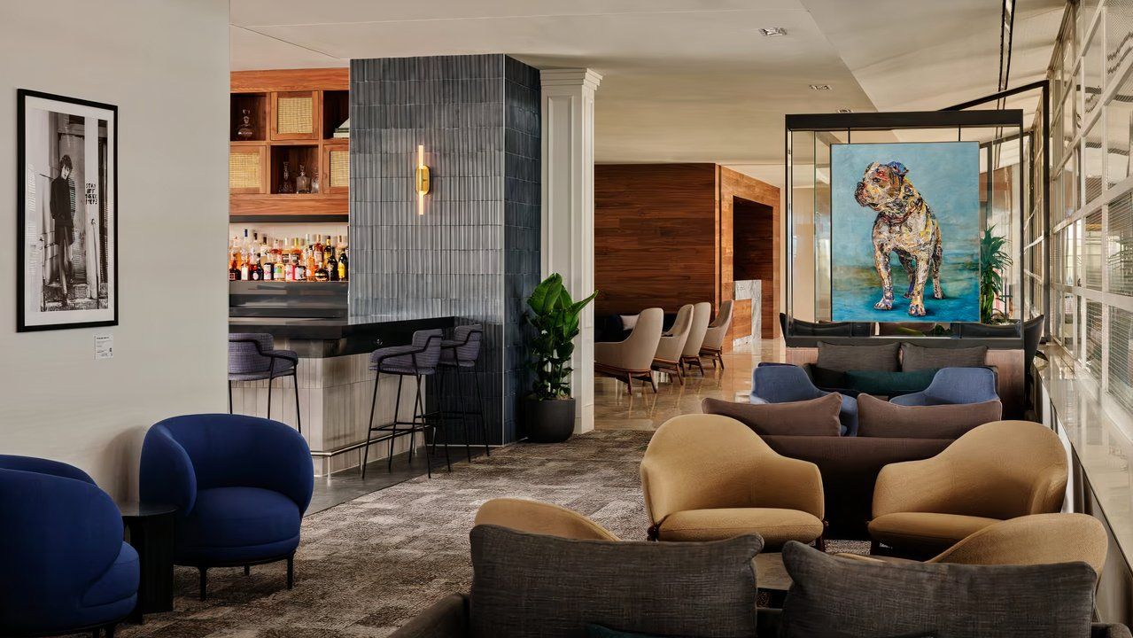 American Express ouvre son salon du 29e siècle à l'aéroport national de Ronald Reagan de Washington DC