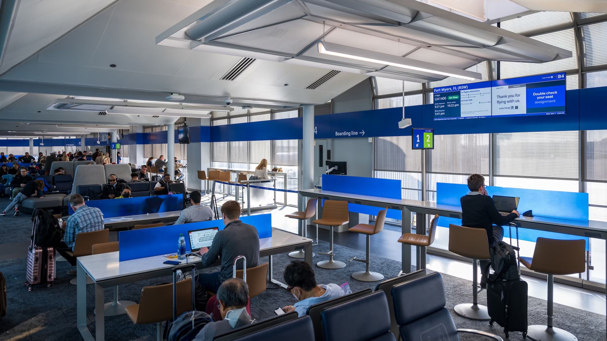 USDOT auditará datos de retraso de vuelo de la FAA para evaluar el sistema nacional de espacio aéreo