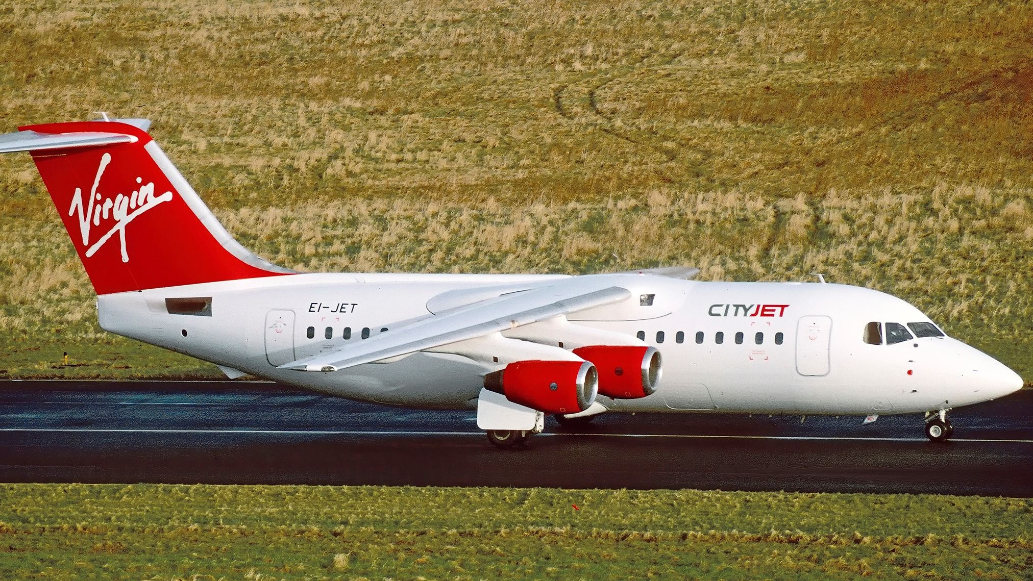 Feliz cumpleaños: CityJet celebra 30 años desde su primer vuelo programado