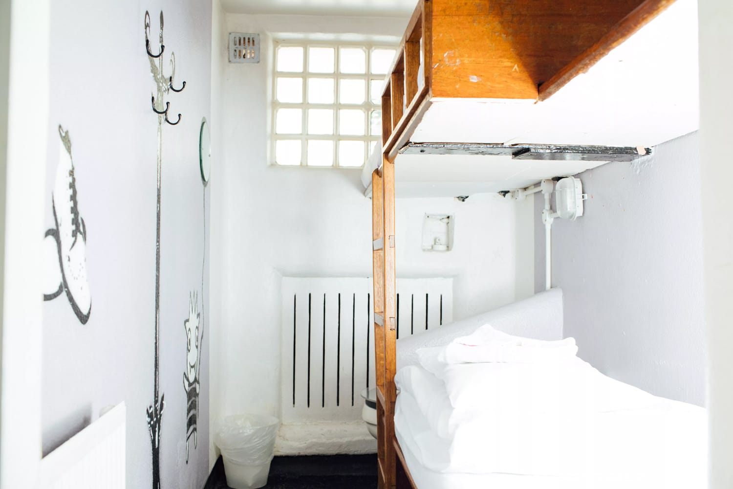 CLINK78 Revisión del albergue: el juzgado convertido en el albergue