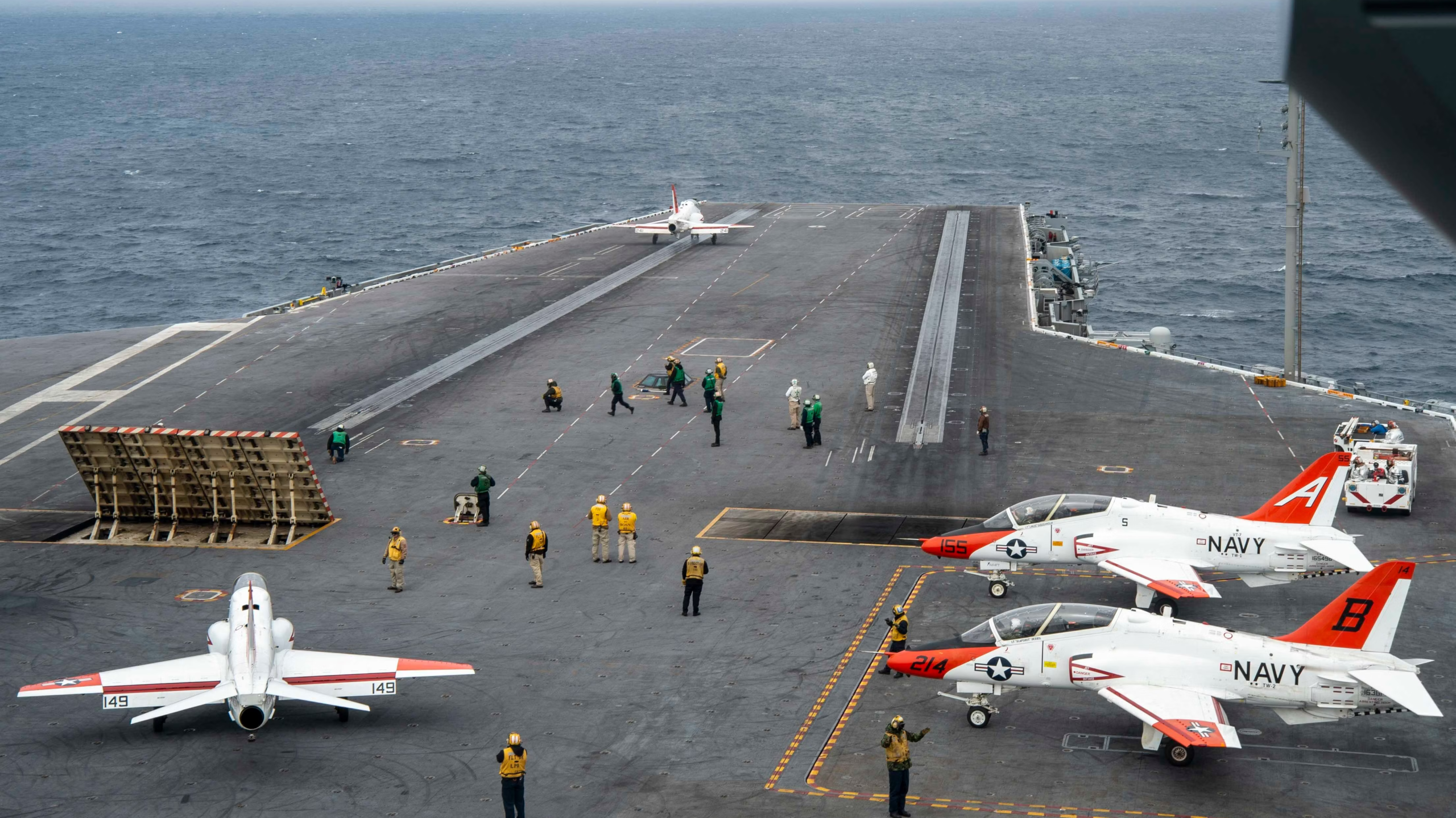 Tonários e desembarques de porta 