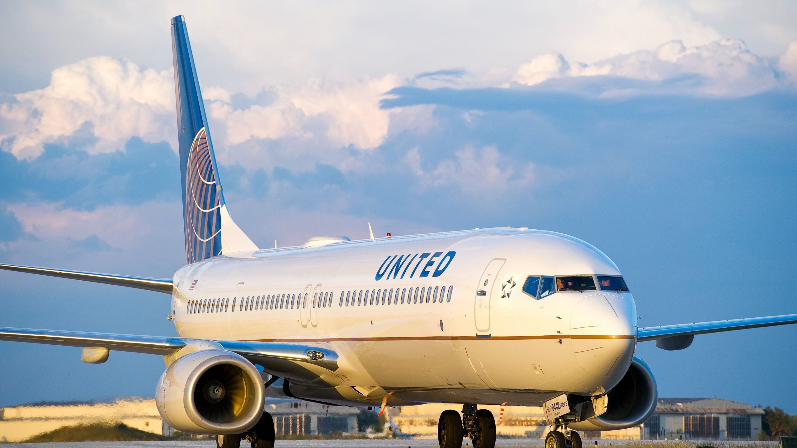 O que você precisa saber sobre a política menor desacompanhada da United Airlines