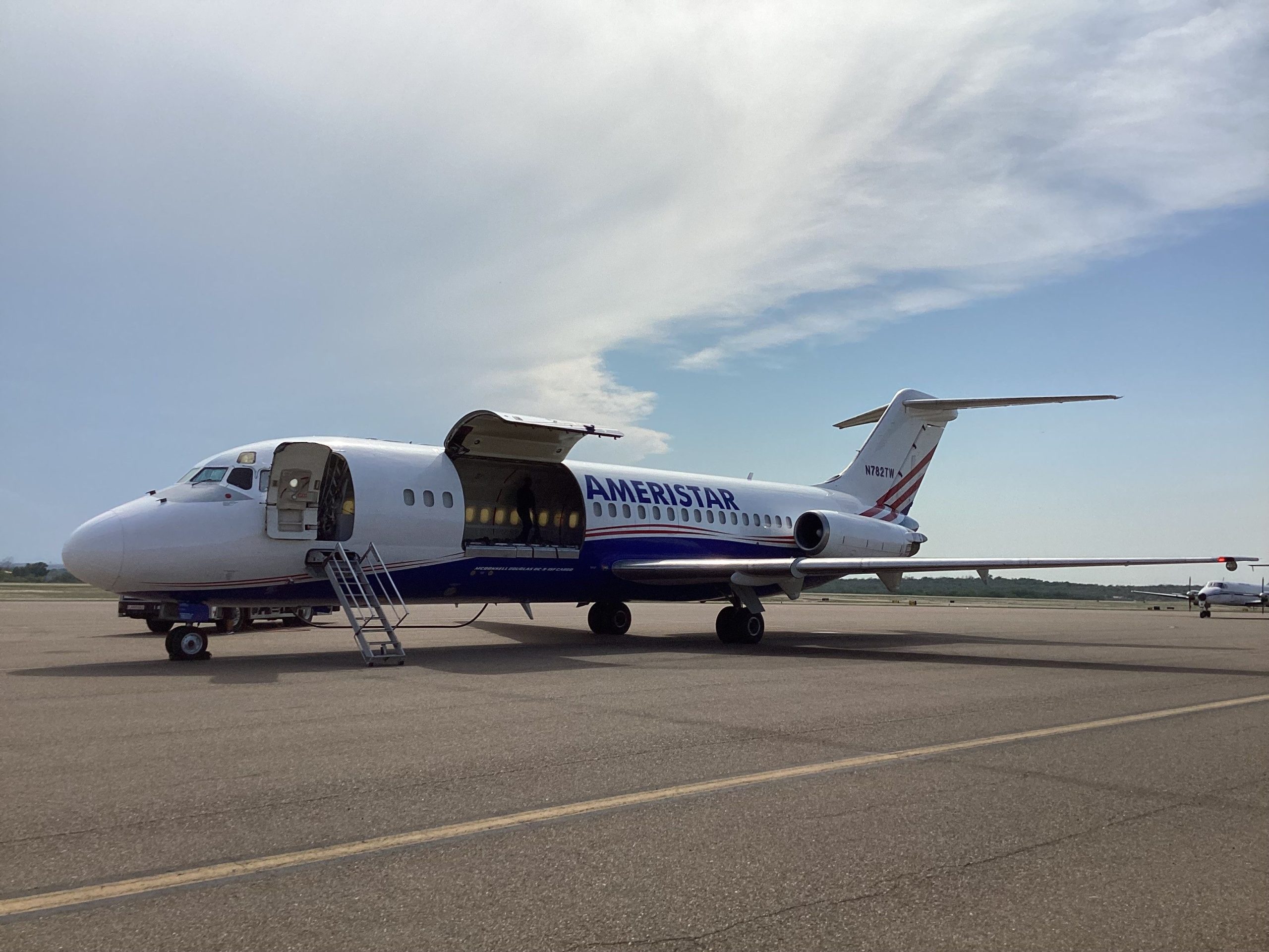 Una mirada a 5 compañías de chárter de jet privado diferentes en 2025