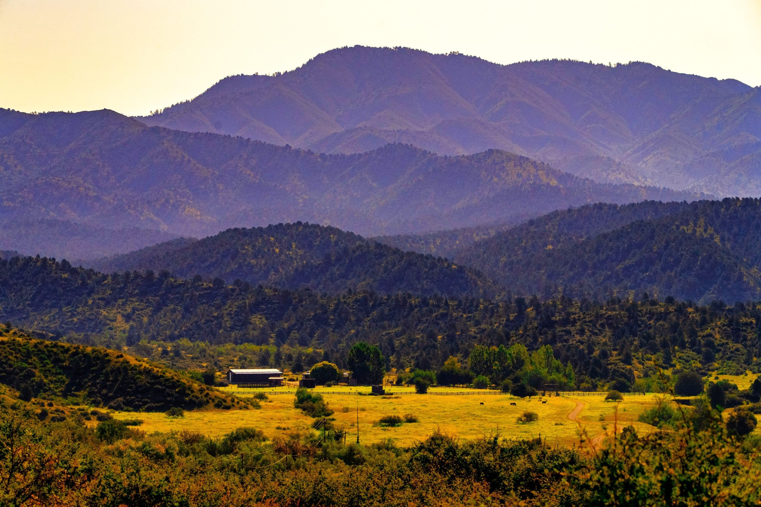 Esta cidade do Arizona com um nome estranho é um ponto incomum, mas cênico