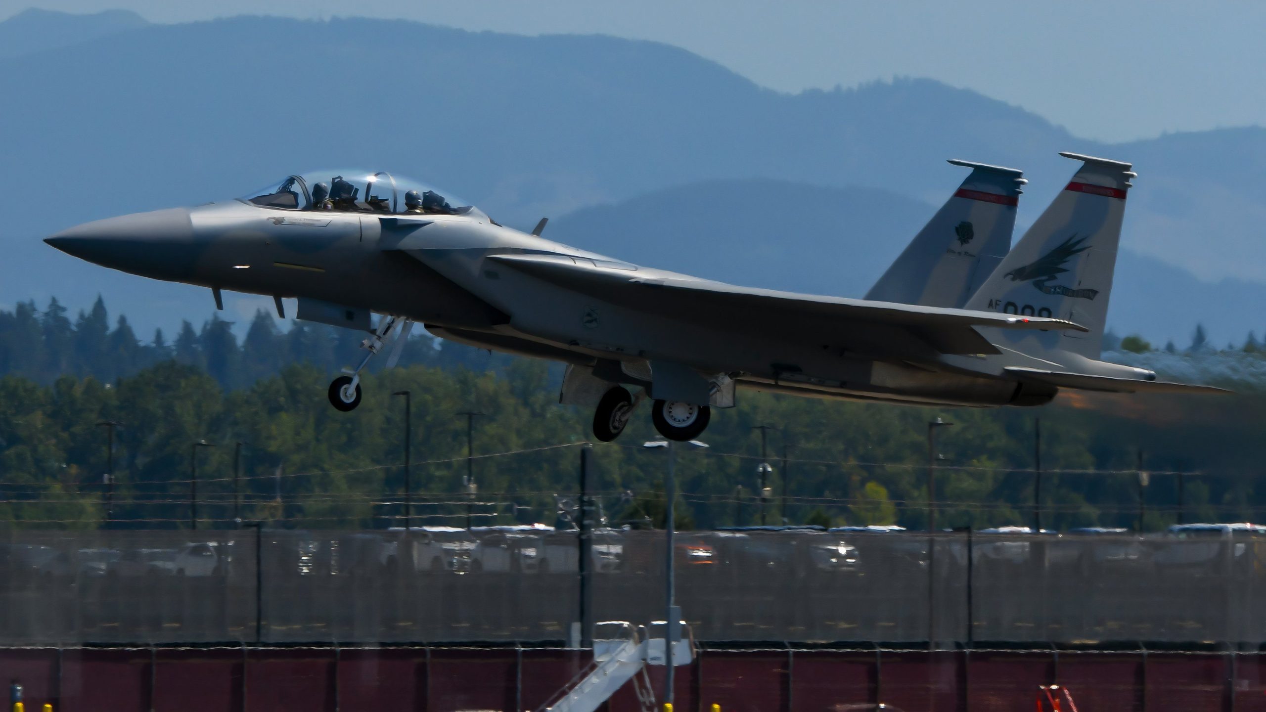 142nd Wing reçoit un nouveau phare F-15Ex Eagle II à Portland