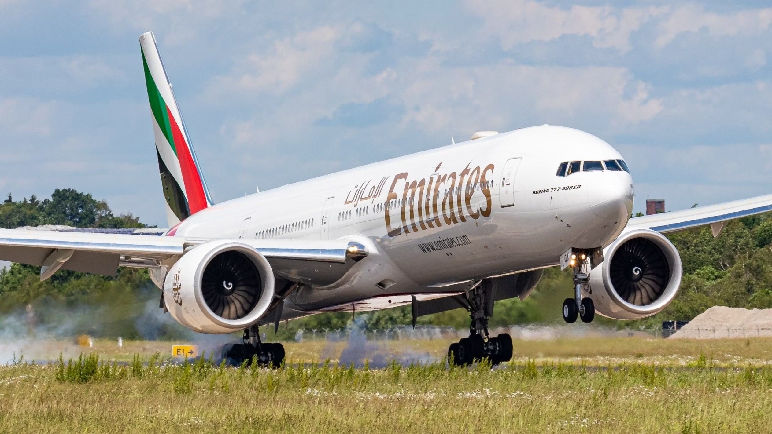 Emirates ahora está vendiendo boletos de 5th Freedom Boeing 777 entre Singapur y Phnom Penh