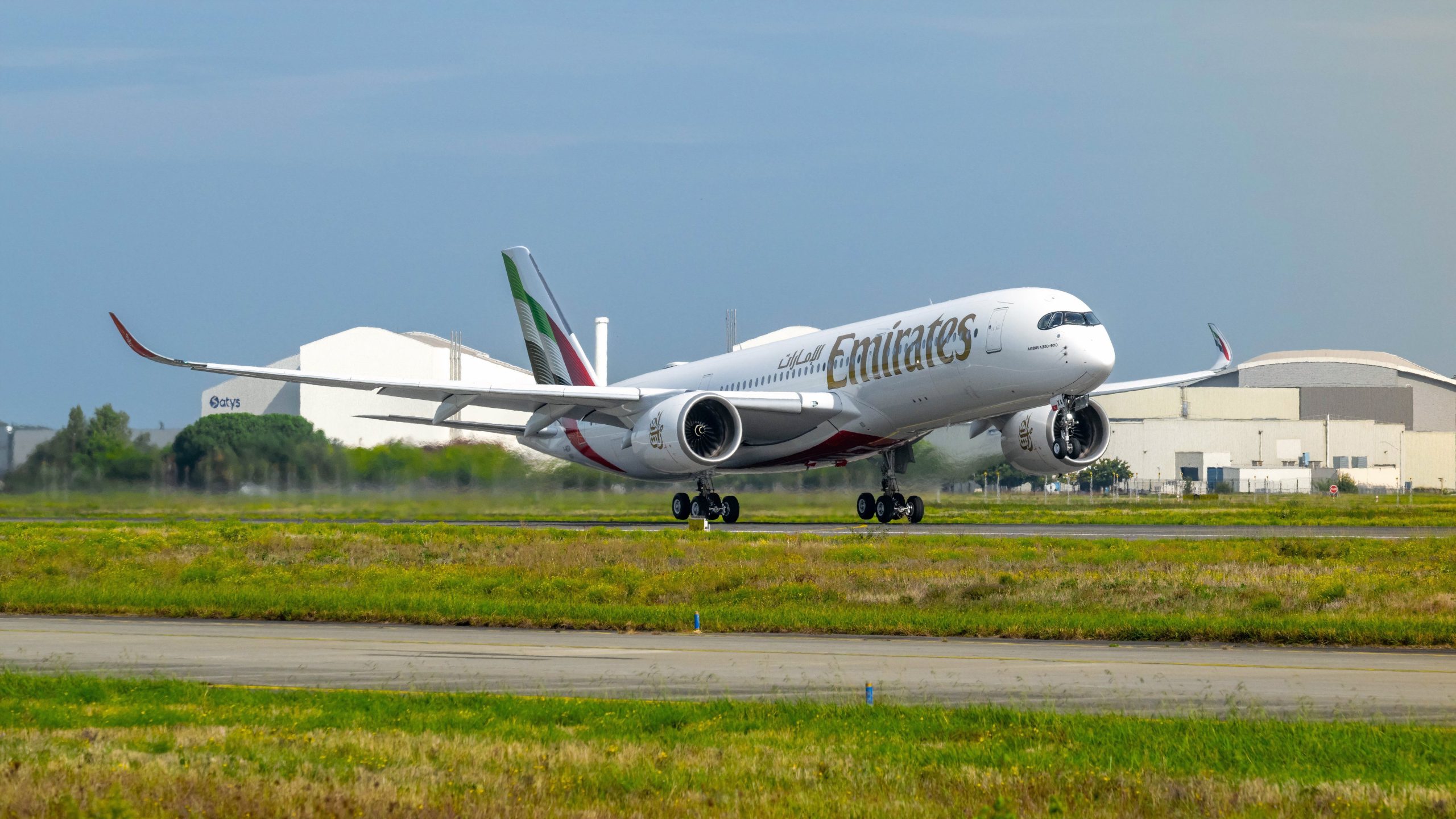 Emirates retarde l'entrée Airbus A350 dans le service et le lancement de plusieurs autres itinéraires