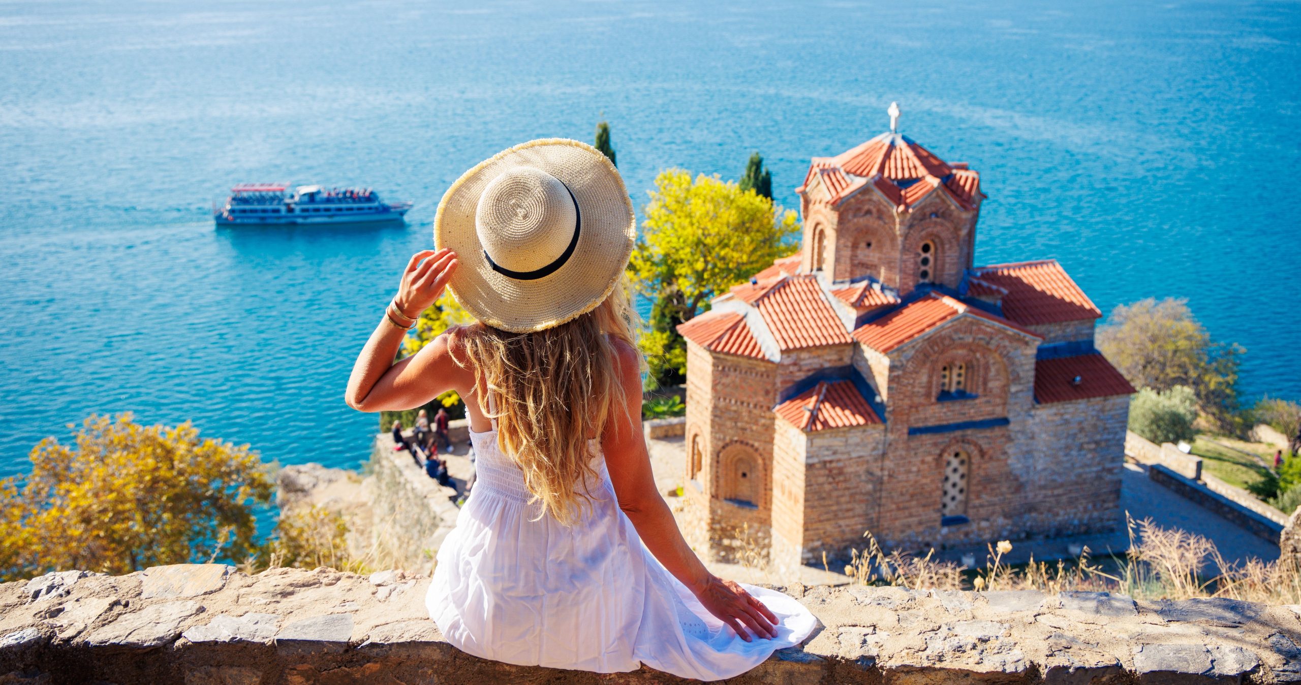 La grande entreprise de voyage britannique ferme brusquement ses portes, laissant les voyageurs avec les réservations à venir, les mains vides