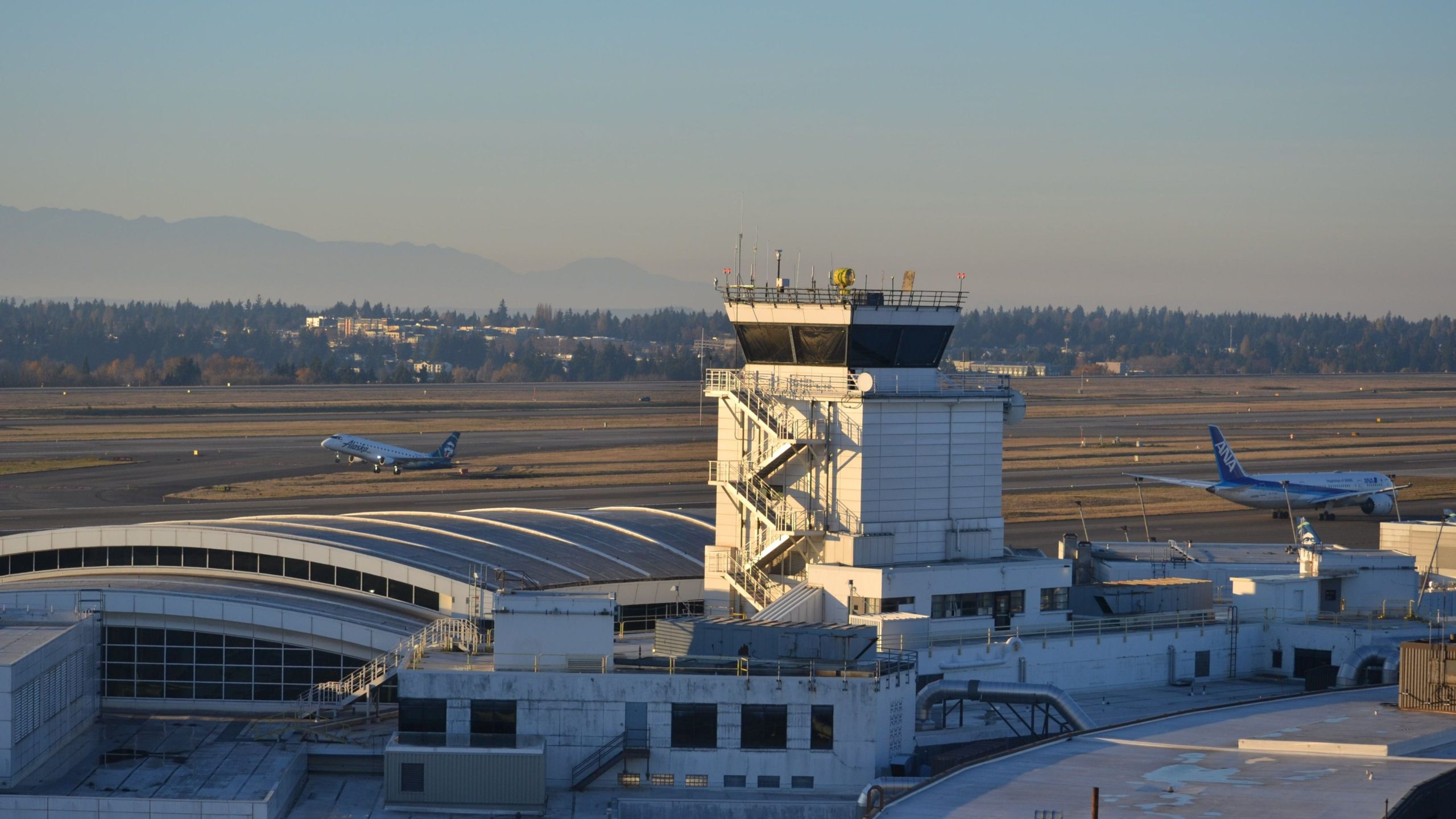 Seattle-Tacoma s'attendant à gérer plus de 2 millions de passagers dans le nouvel an