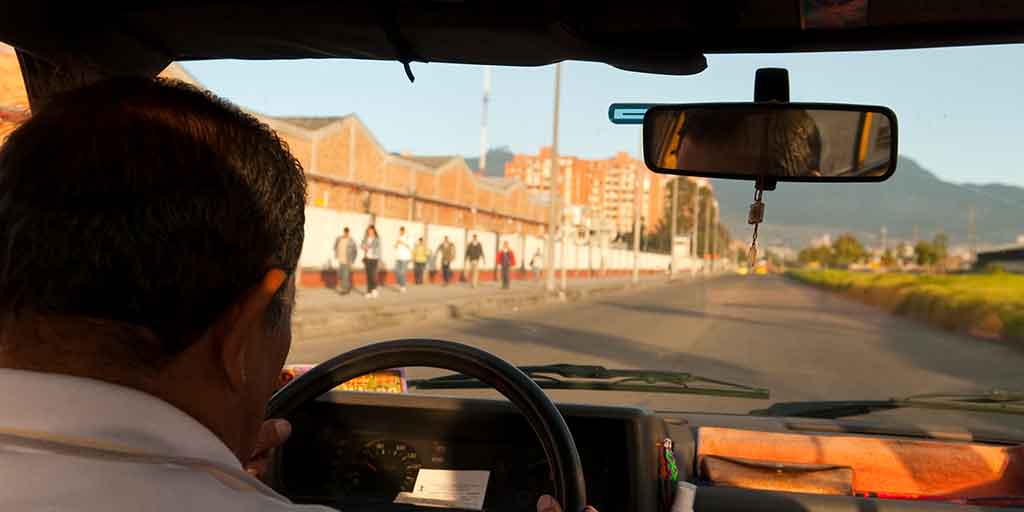 Transport en Colombie: en bus, taxi, air et mer