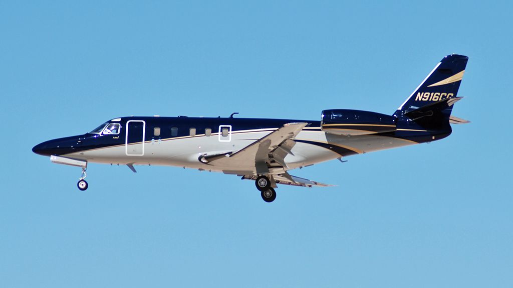 Múltiples muertes después de Gulfstream 100 Crash en Virginia