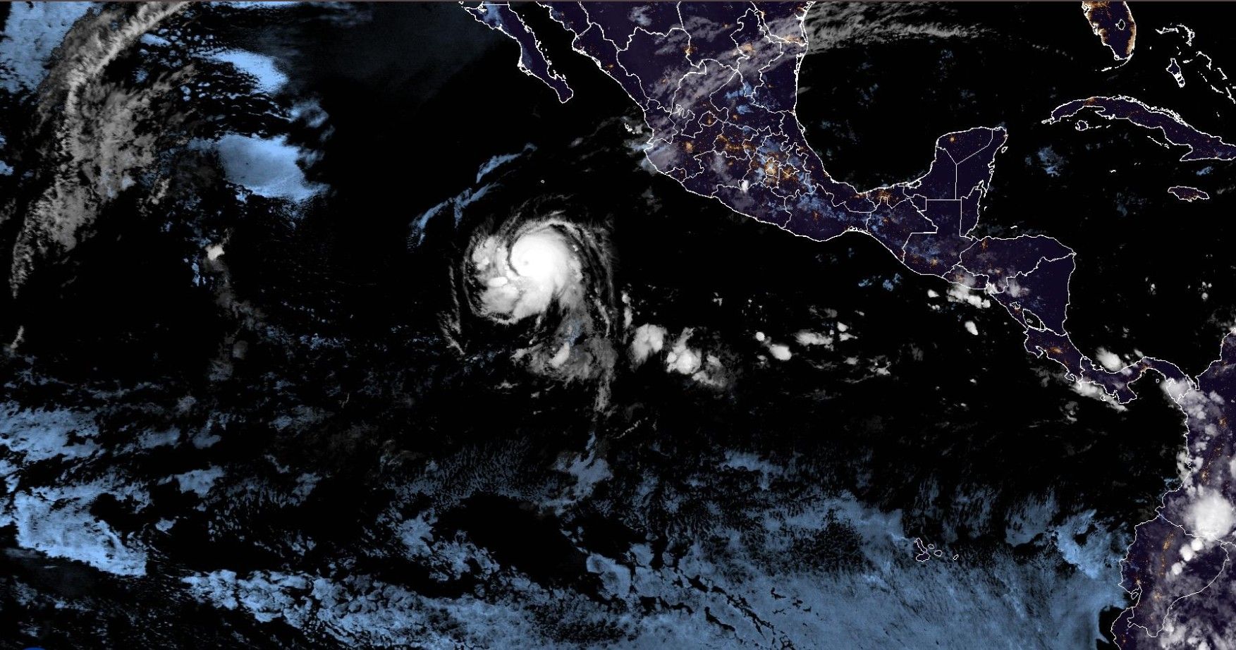 L'ancienne tempête tropicale Nadine Rebirth en tant qu'ouragan Kristy: Storm se régénère dans l'est du Pacifique