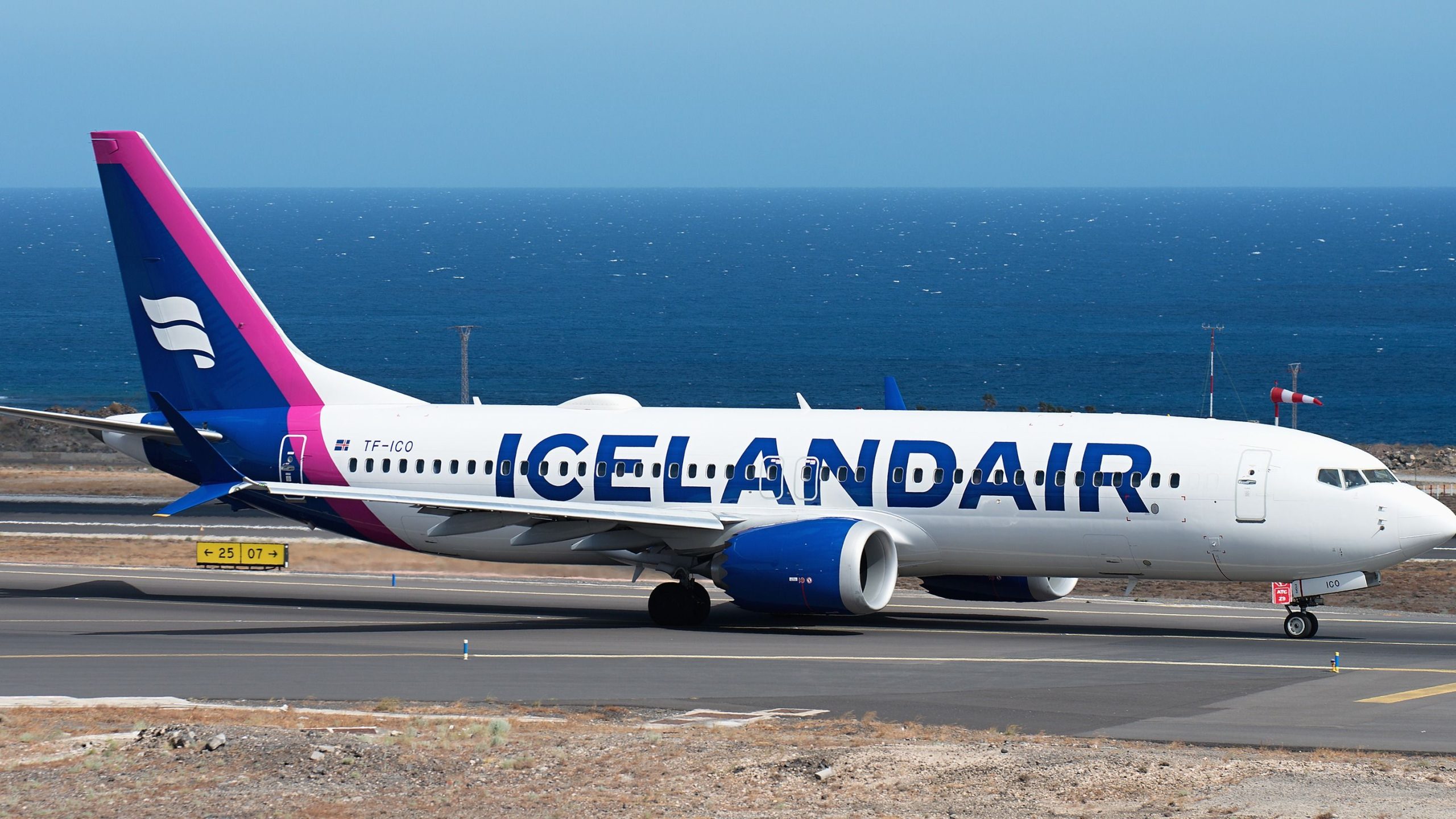 Islandiair anticipa el crecimiento de las ganancias en 2024 a pesar de la erupción del volcán