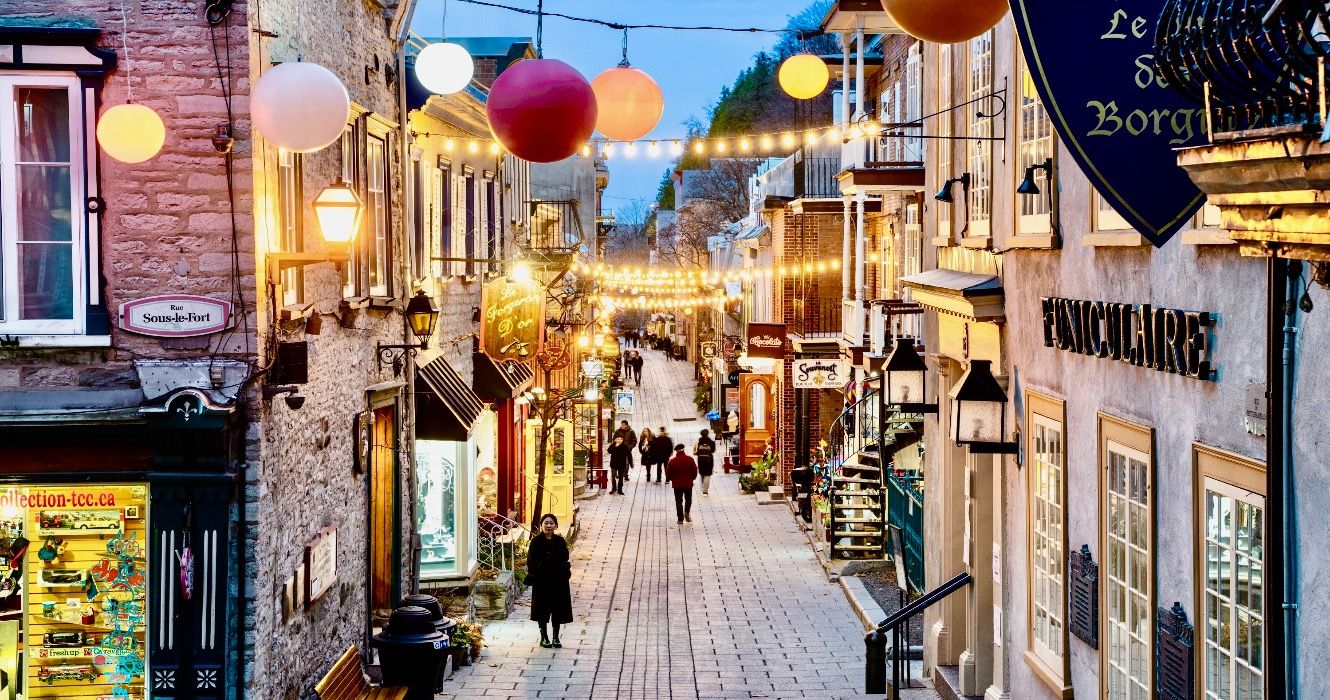 10 destinations de voyage en solo bon marché au Québec pour ceux qui ont un seul budget