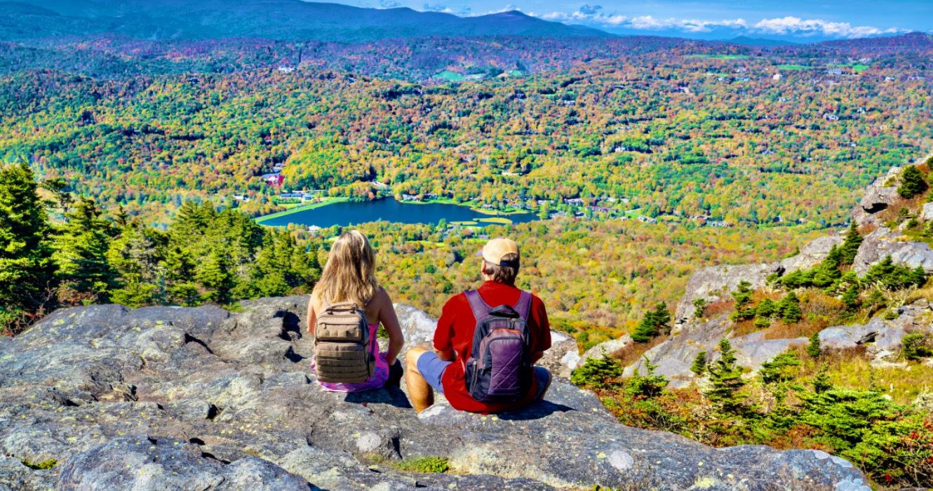 Batir el calor del verano: 7 pueblos de montaña frescos en Carolina del Norte