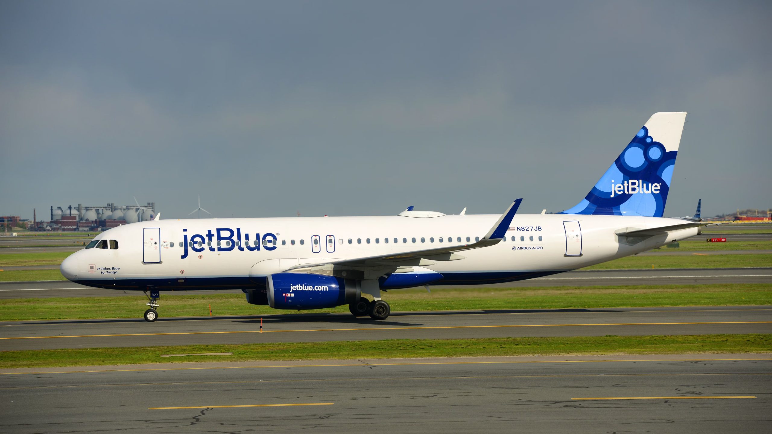 Le Dr Oz assiste le passager JetBlue qui «a perdu conscience» pendant le vol de New York-JFK à Los Cabos