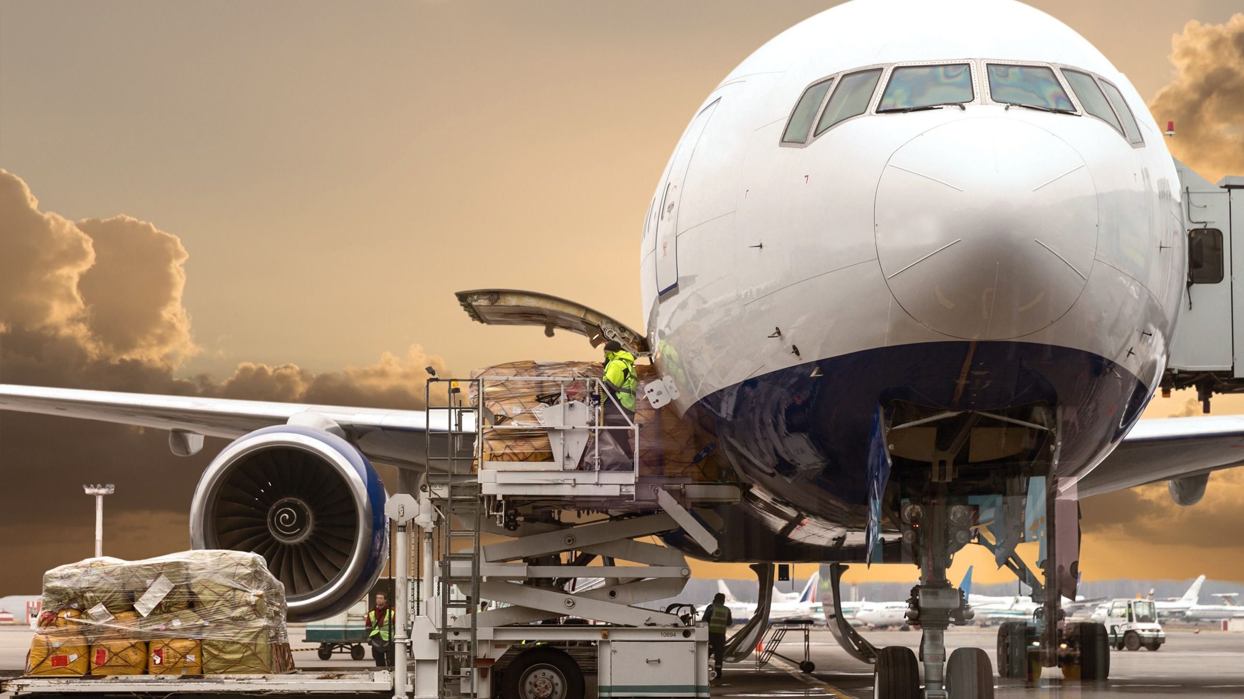La demanda de carga aérea aumentó más del 9% en septiembre