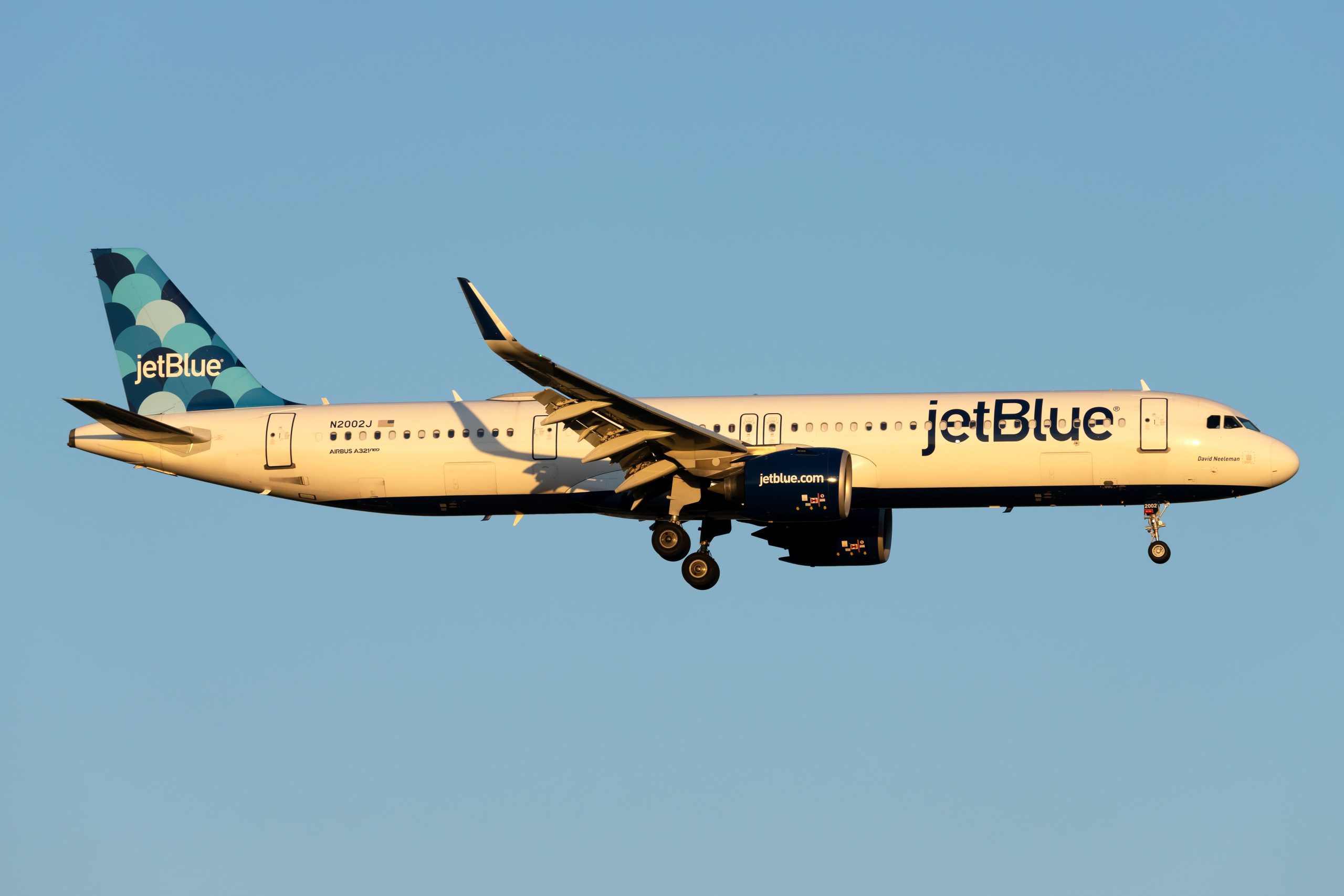 Cómo la última política de reembolso de JetBlue seguramente mantendrá a los viajeros satisfechos