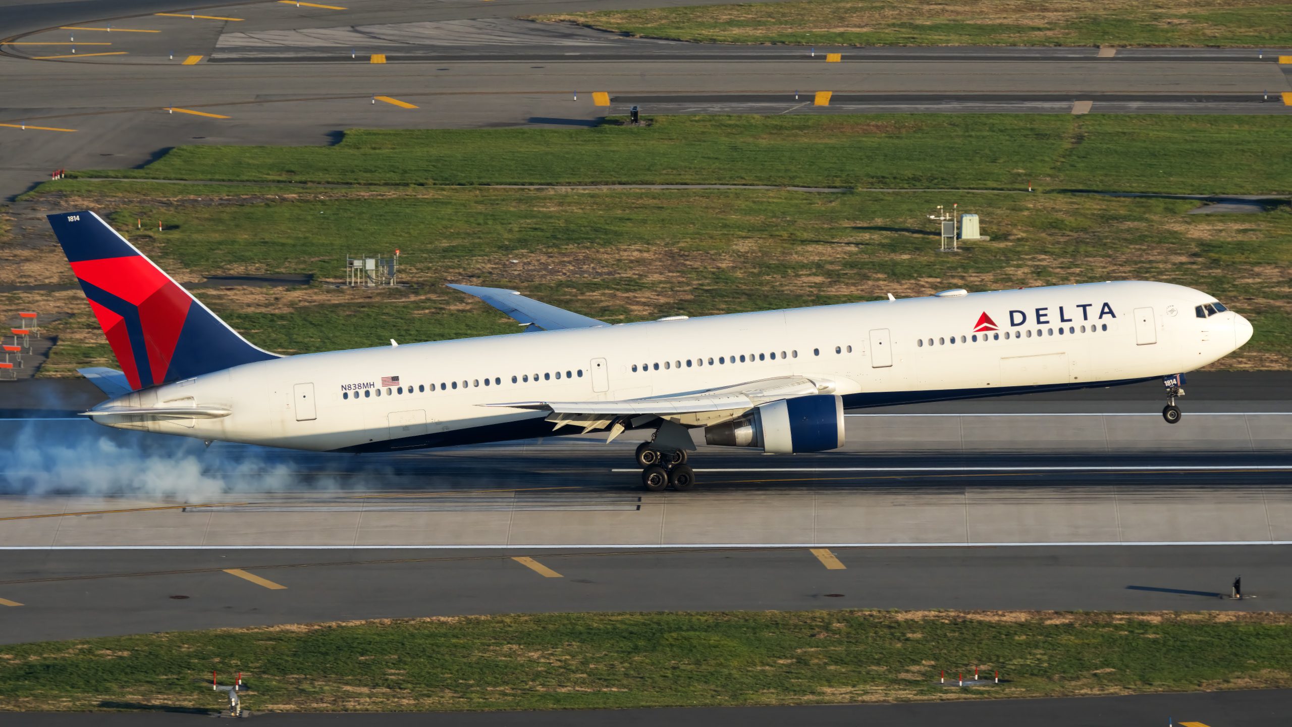 Ninguno por encima del 80%: estas fueron las 5 aerolíneas norteamericanas más puntuales el mes pasado