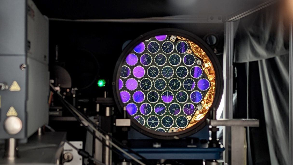 Los matrices de láser de retroflector satelital de la fuerza espacial de EE. UU. Ayudarán a la NASA a encontrar el Centro de la Tierra