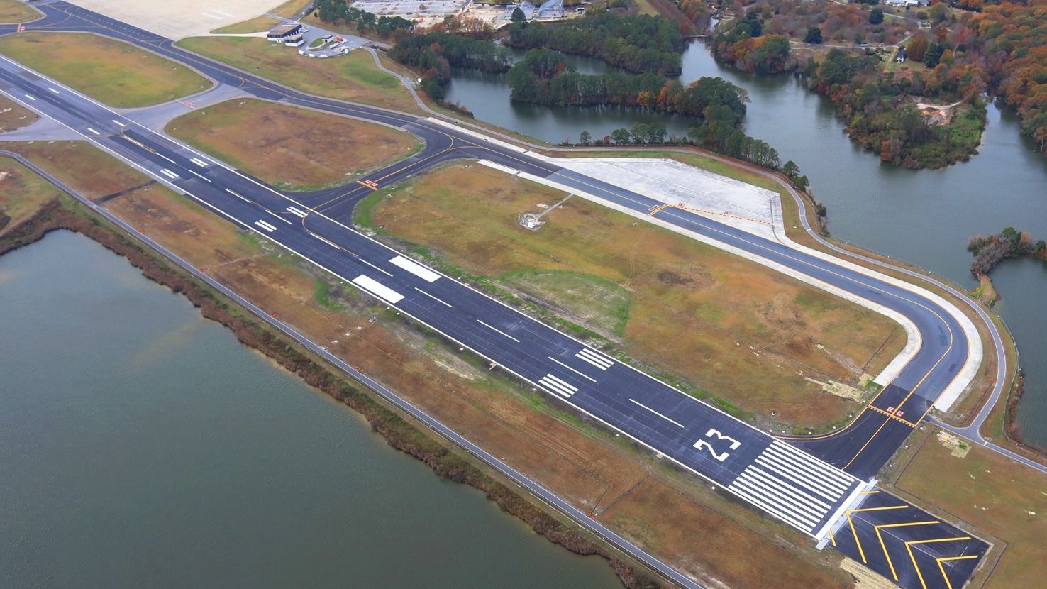 L'aeroporto internazionale di Norfolk termina da $ 65 milioni di pista di miglioramento della pista