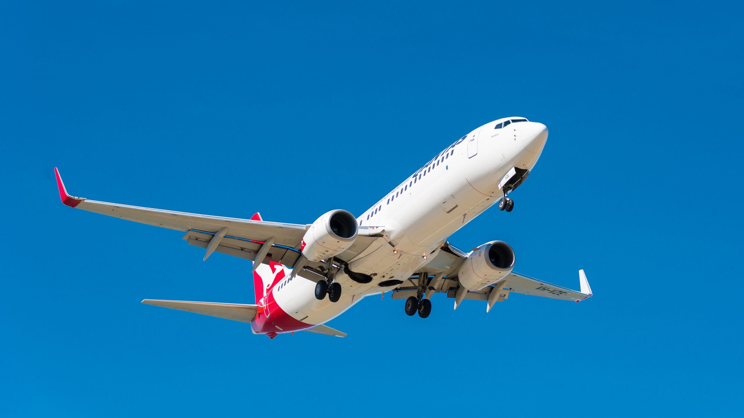 Qantas envoie Boeing 737-800 sur First Brisbane 
