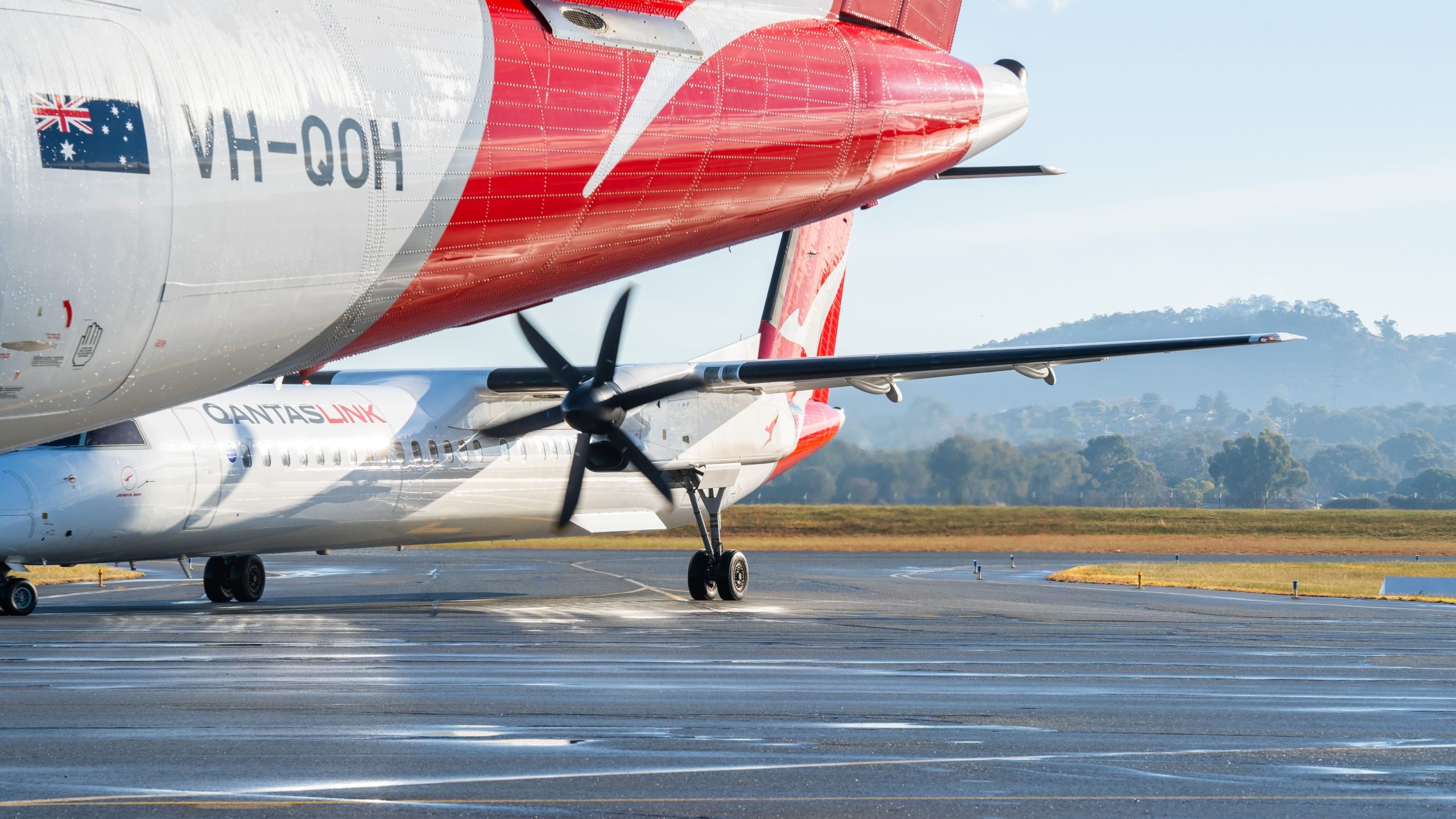 Qantas renova de Havilland Dash 8 frota com 14 Q400s