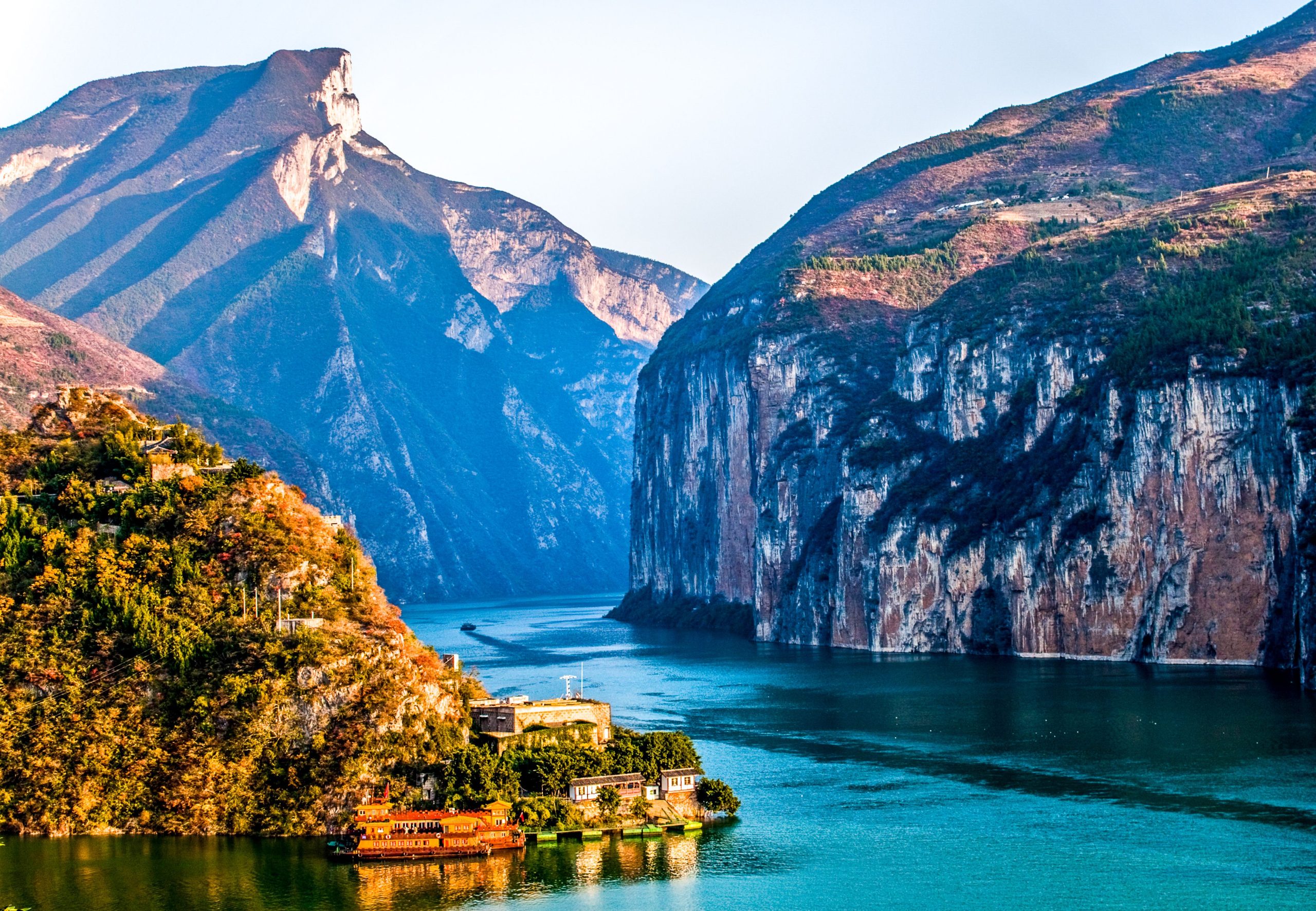 A montanha se torna viral após os pontos turísticos "rosto"