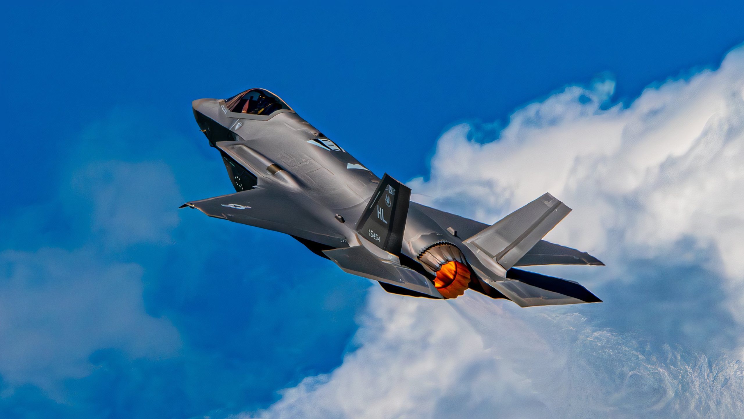 Lockheed Martin répond à l'affirmation d'Elon Musk selon laquelle les drones peuvent remplacer le F-35