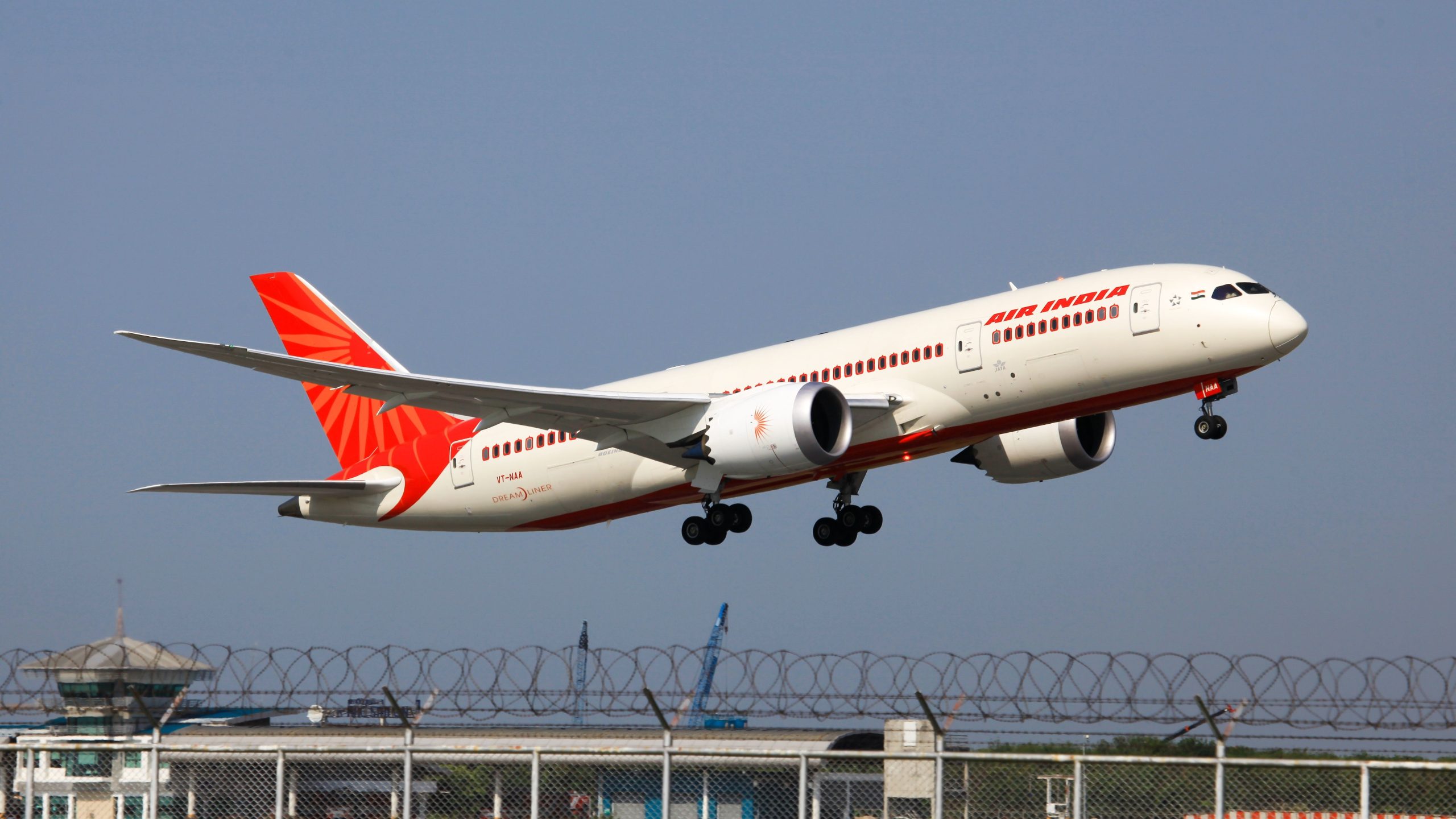 Air India veut doubler les vols britanniques mais contraint par le manque d'avions