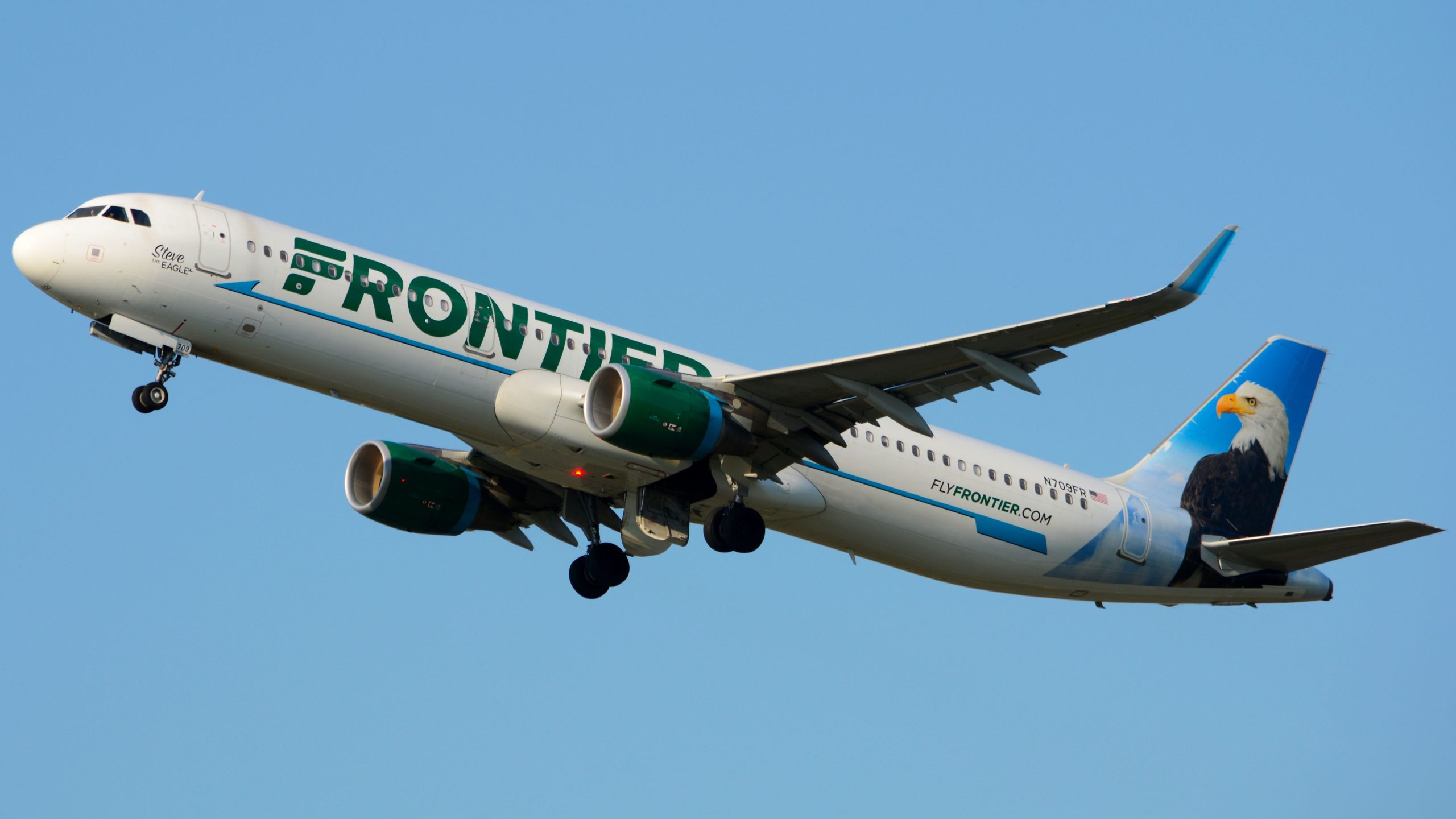 Frontier Airlines regresa al aeropuerto de Hollywood Burbank con nuevos vuelos sin escalas