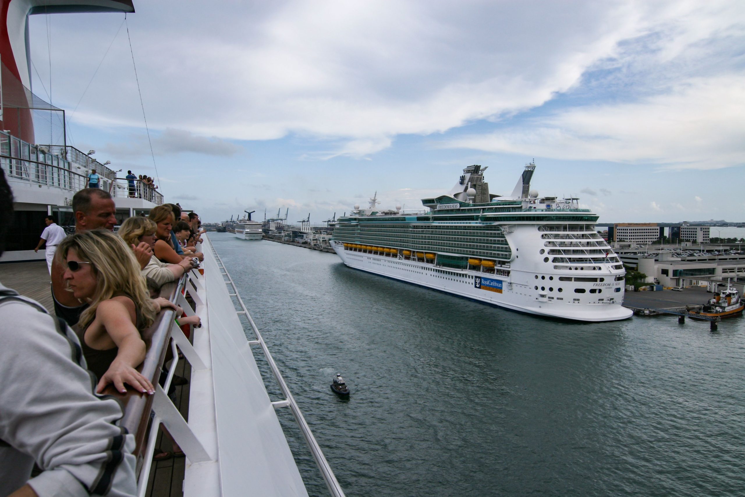 La rivalité de Carnival Cruise Line avec Royal Caribbean prend un autre tour