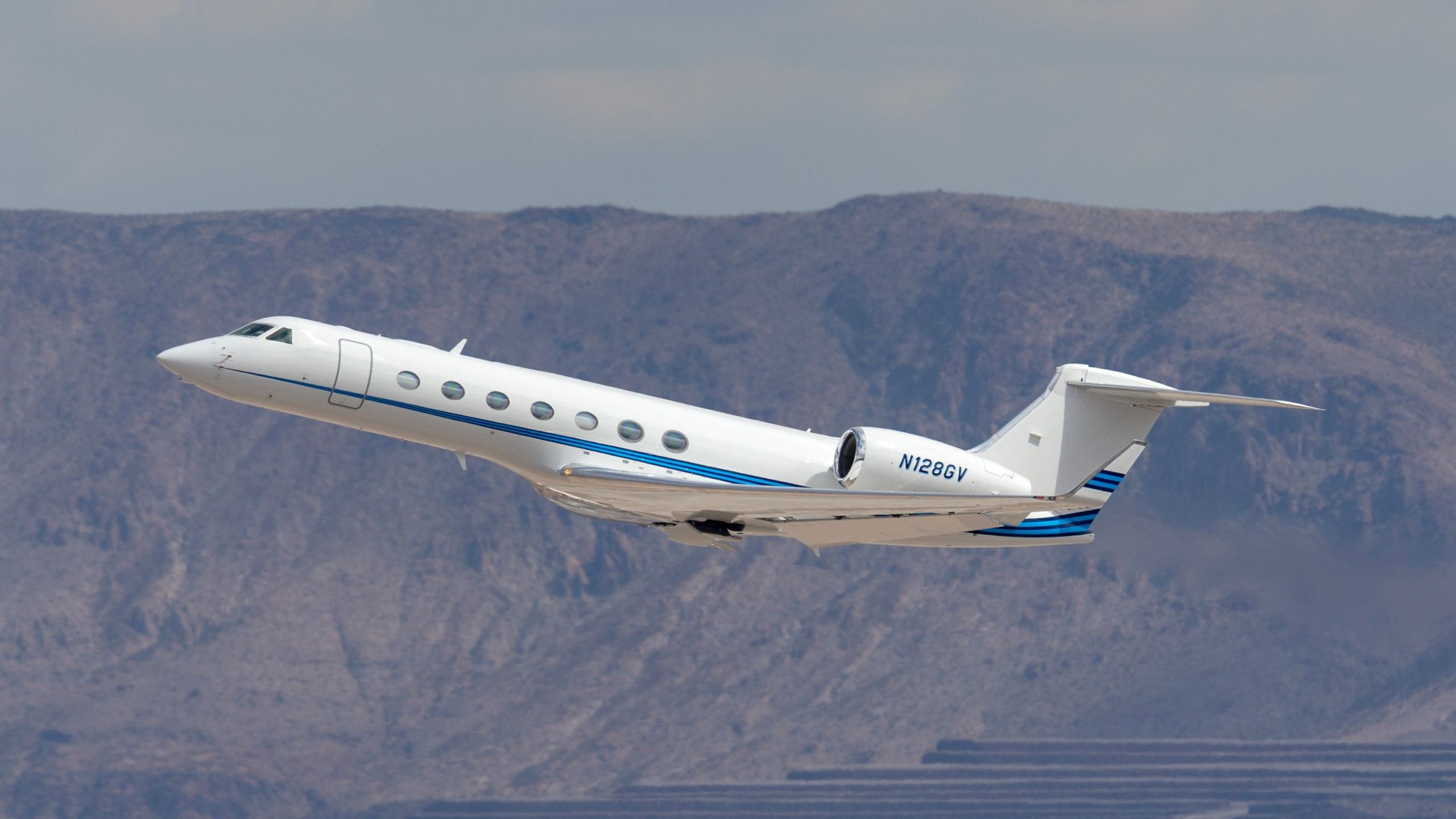 Nessuna priorità: le sfide del volo jet private nei principali aeroporti commerciali