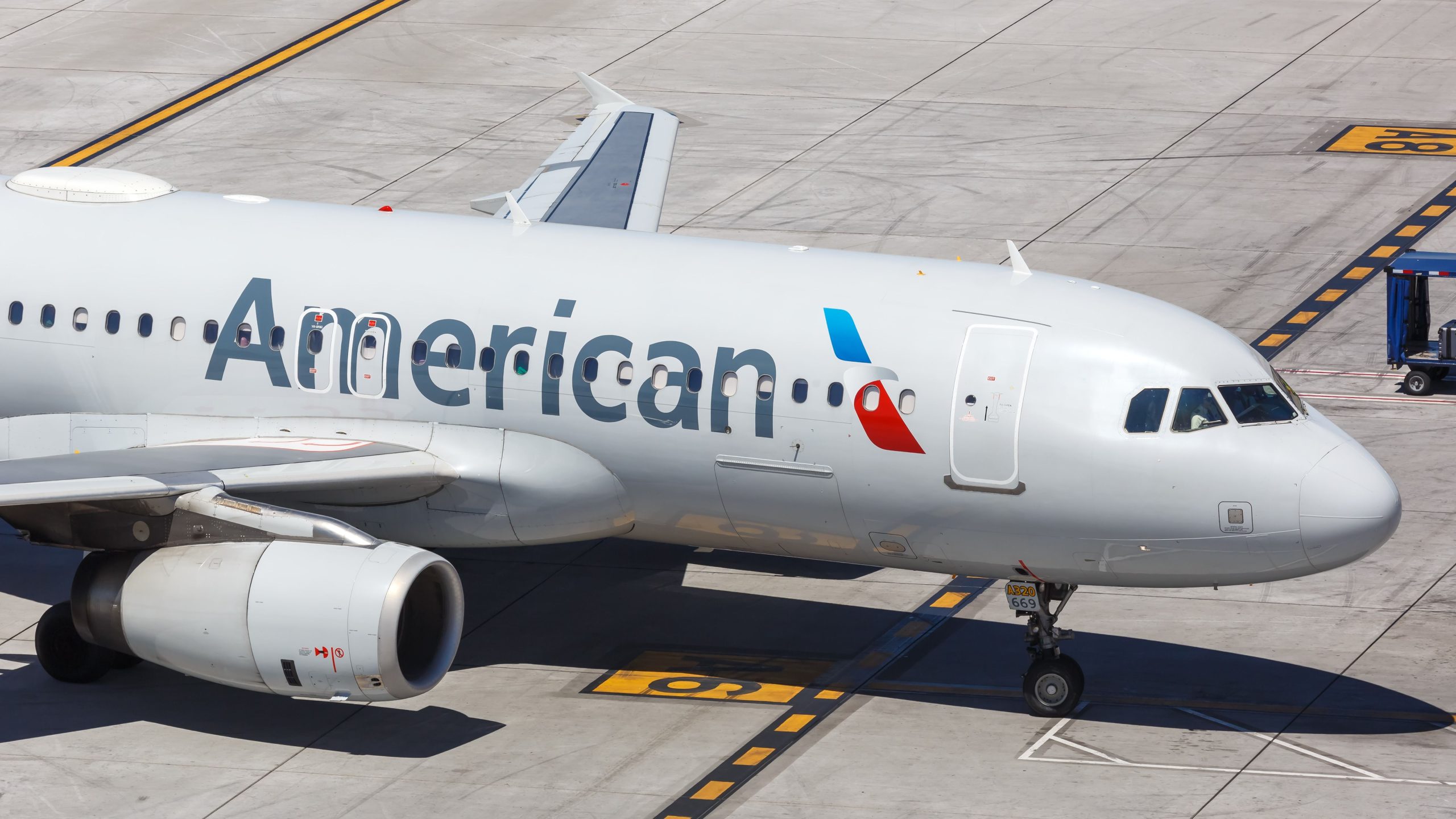 American Airlines per iniziare a offrire WiFi basato su pubblicità gratuita
